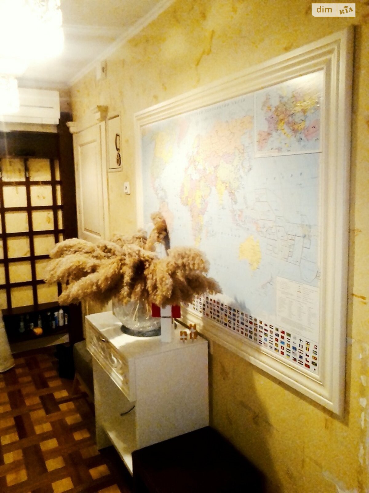 Продажа трехкомнатной квартиры в Одессе, на ул. Якова Бреуса, район Ближние Мельницы фото 1