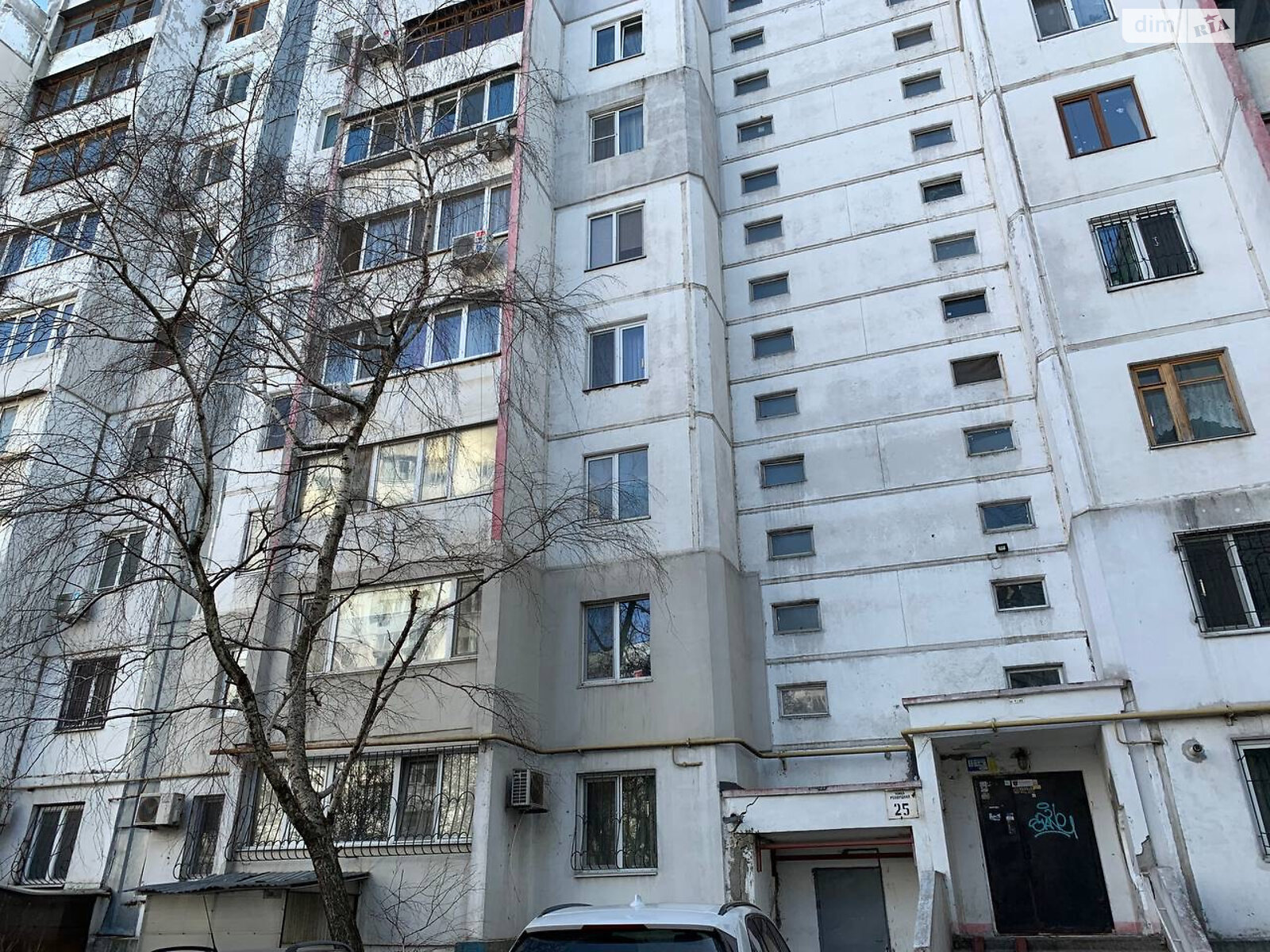 Продажа четырехкомнатной квартиры в Одессе, на ул. Ивана Фунтового 17А, район Ближние Мельницы фото 1 Продажа четырехкомнатной квартиры в Одессе, на ул. Ивана Фунтового 17А, район Ближние Мельницы фото 1