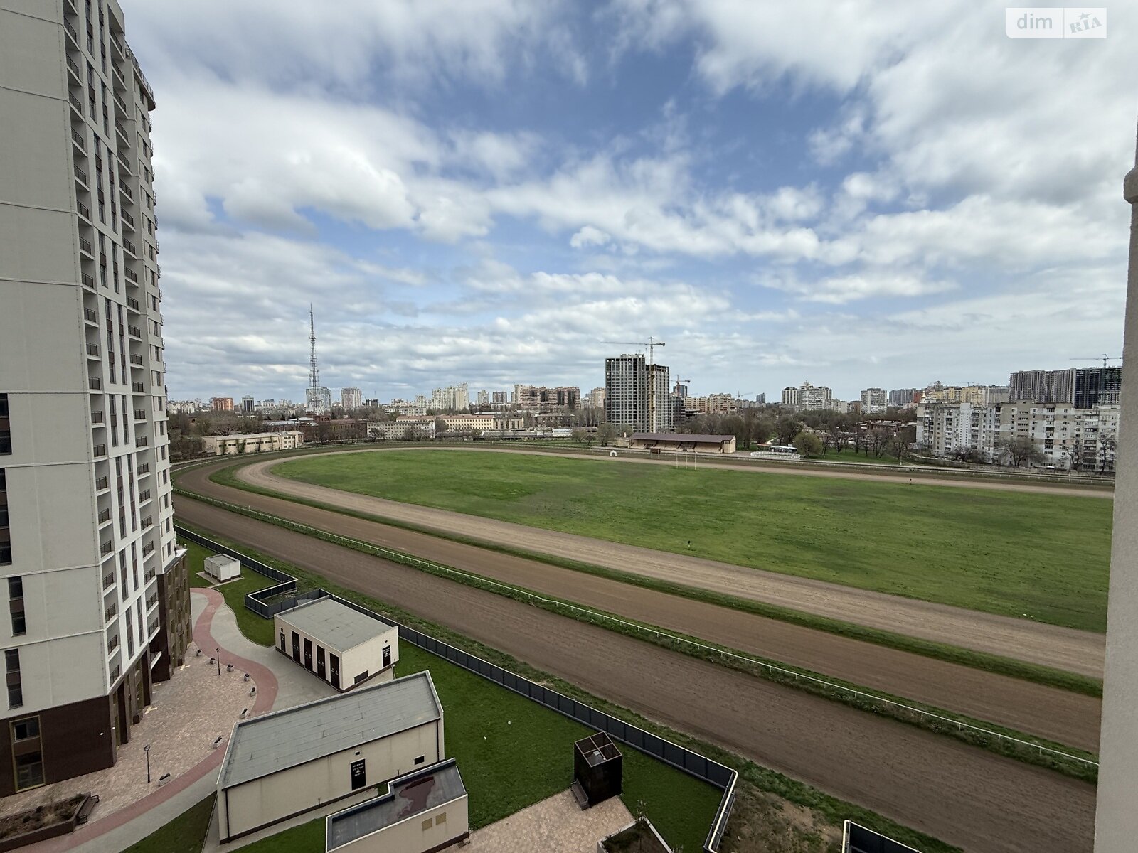 Продажа двухкомнатной квартиры в Одессе, на ул. Краснова 3 корпус 63, район Приморский фото 1 Продажа двухкомнатной квартиры в Одессе, на ул. Краснова 3 корпус 63, район Приморский фото 1