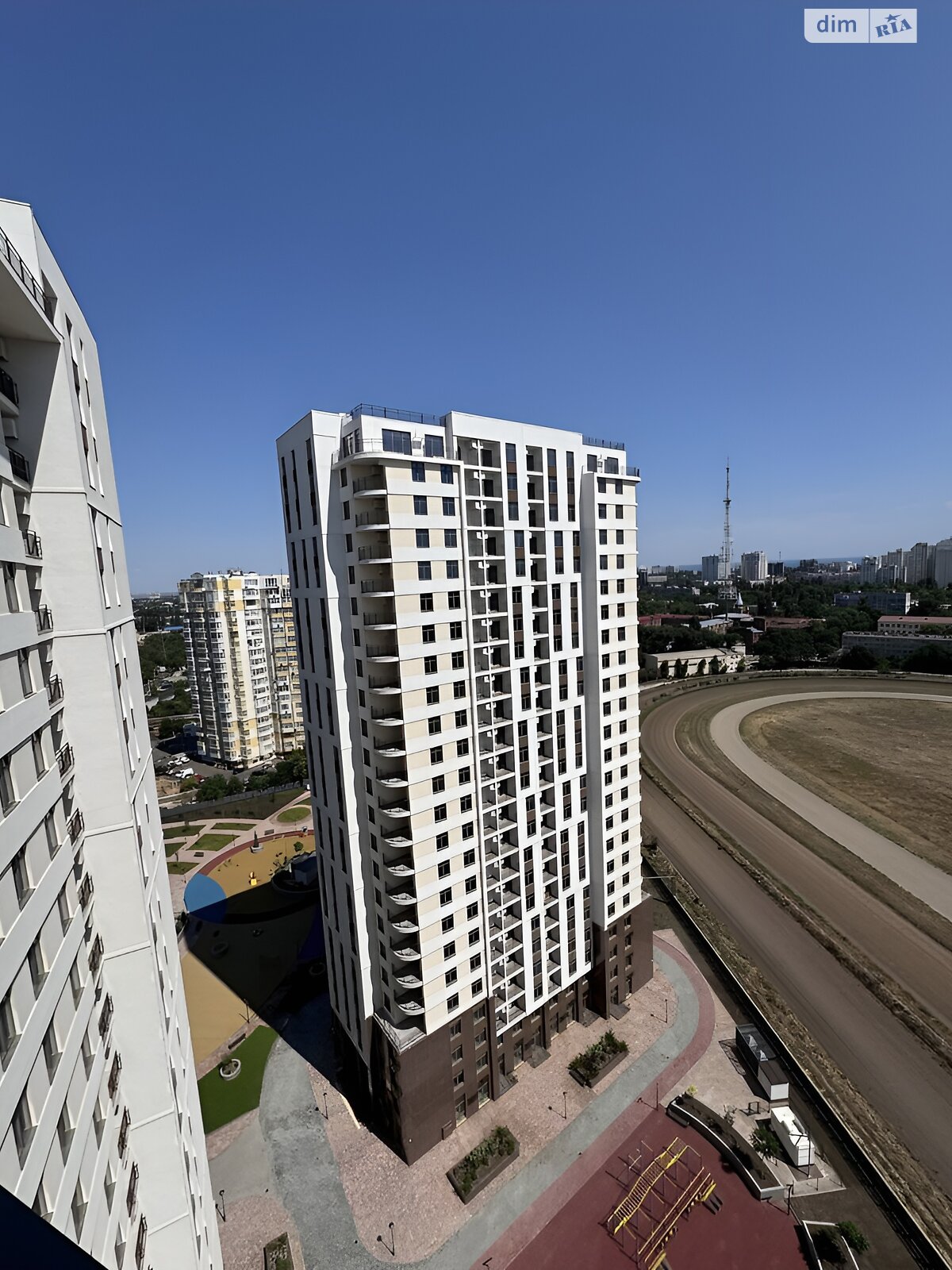 Продажа двухкомнатной квартиры в Одессе, на ул. Краснова 3 корпус 61, район Ближние Мельницы фото 1 Продажа двухкомнатной квартиры в Одессе, на ул. Краснова 3 корпус 61, район Ближние Мельницы фото 1