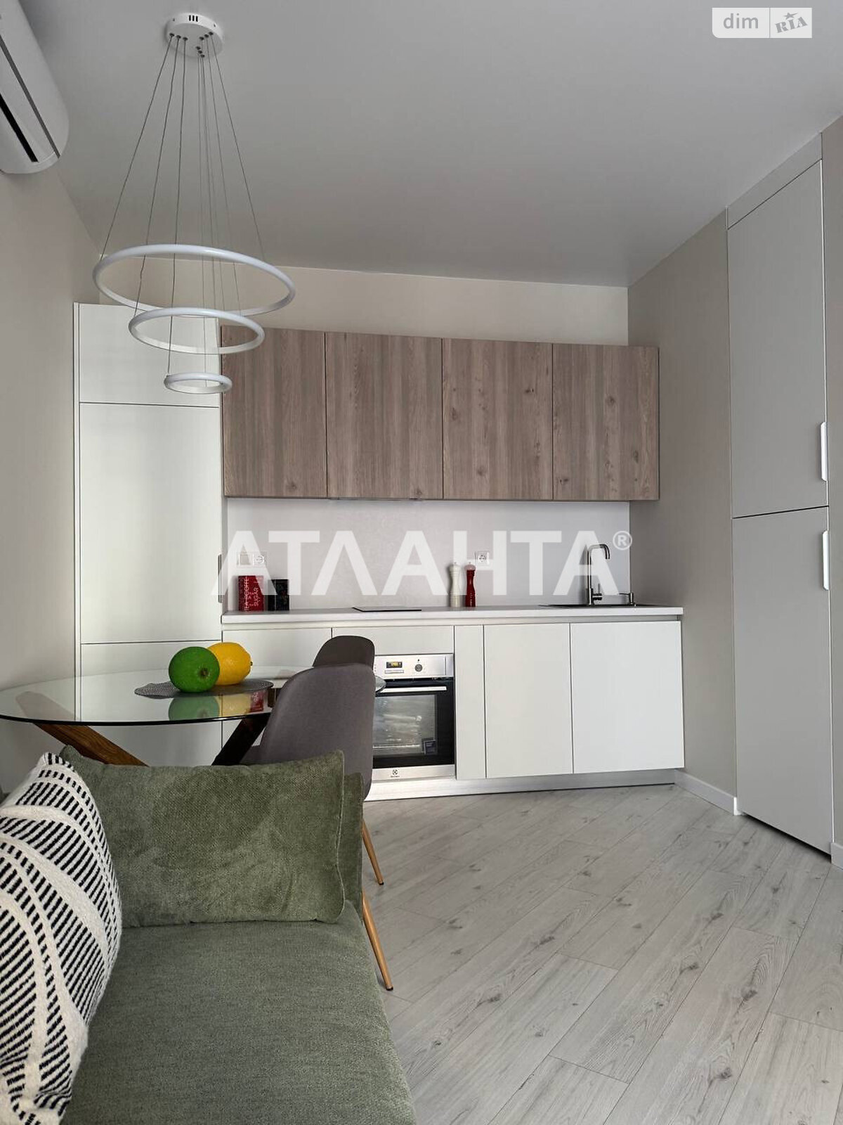 Продажа однокомнатной квартиры в Одессе, на ул. Краснова, район Ближние Мельницы фото 1 Продажа однокомнатной квартиры в Одессе, на ул. Краснова, район Ближние Мельницы фото 1