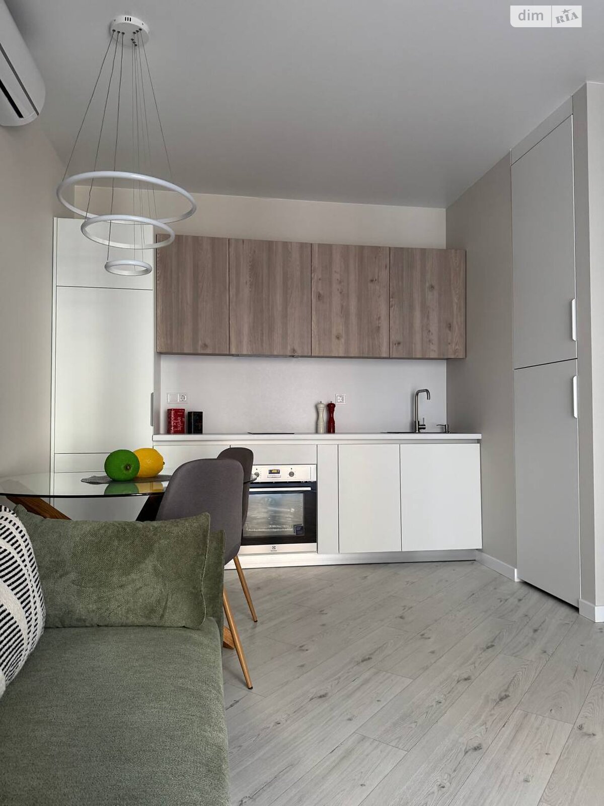Продажа однокомнатной квартиры в Одессе, на ул. Краснова 3 , район Хаджибейский фото 1 Продажа однокомнатной квартиры в Одессе, на ул. Краснова 3 , район Хаджибейский фото 1
