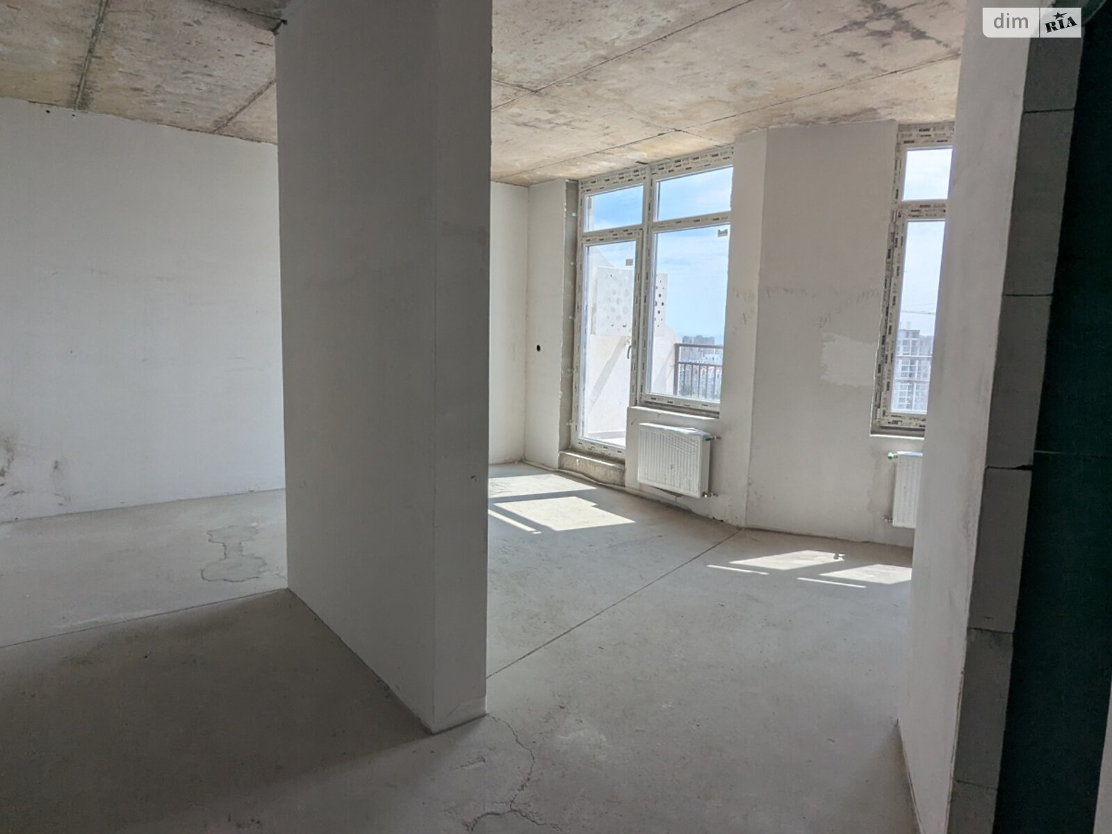 Продажа трехкомнатной квартиры в Одессе, на ул. Краснова 3 корпус 60, район Ближние Мельницы фото 1 Продажа трехкомнатной квартиры в Одессе, на ул. Краснова 3 корпус 60, район Ближние Мельницы фото 1