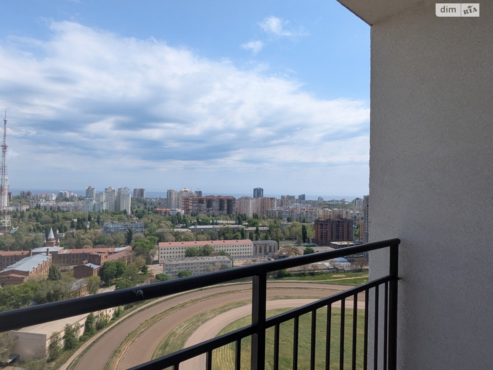 Продаж двокімнатної квартири в Одесі, на вул. Краснова 3 корпус 60, район Ближні Млини фото 1 Продаж двокімнатної квартири в Одесі, на вул. Краснова 3 корпус 60, район Ближні Млини фото 1