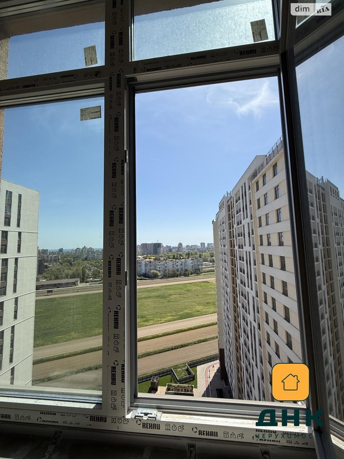 Продаж двокімнатної квартири в Одесі, на вул. Краснова 3 корпус 65, район Ближні Млини фото 1 Продаж двокімнатної квартири в Одесі, на вул. Краснова 3 корпус 65, район Ближні Млини фото 1