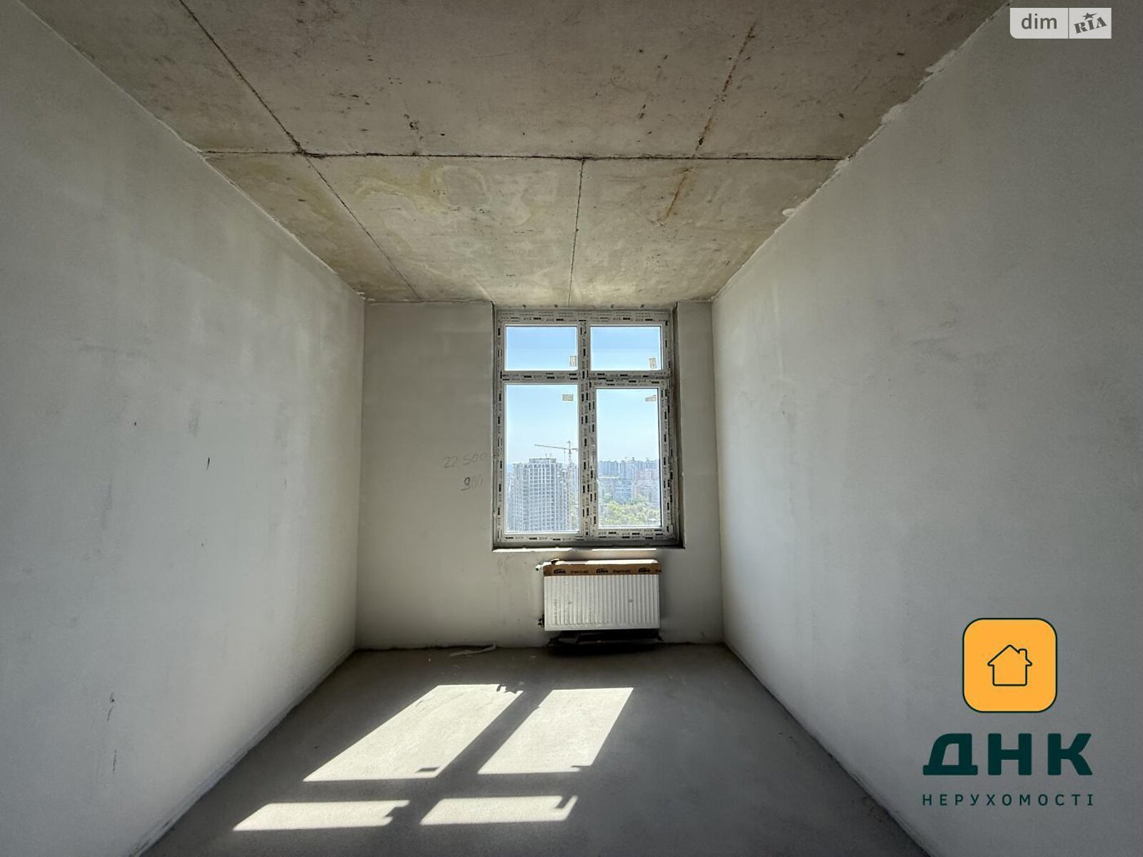 Продаж трикімнатної квартири в Одесі, на вул. Краснова 3 корпус 60, район Ближні Млини фото 1 Продаж трикімнатної квартири в Одесі, на вул. Краснова 3 корпус 60, район Ближні Млини фото 1