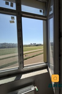 Продаж двокімнатної квартири в Одесі, на вул. Краснова, кв. 78, район Ближні Млини фото 2