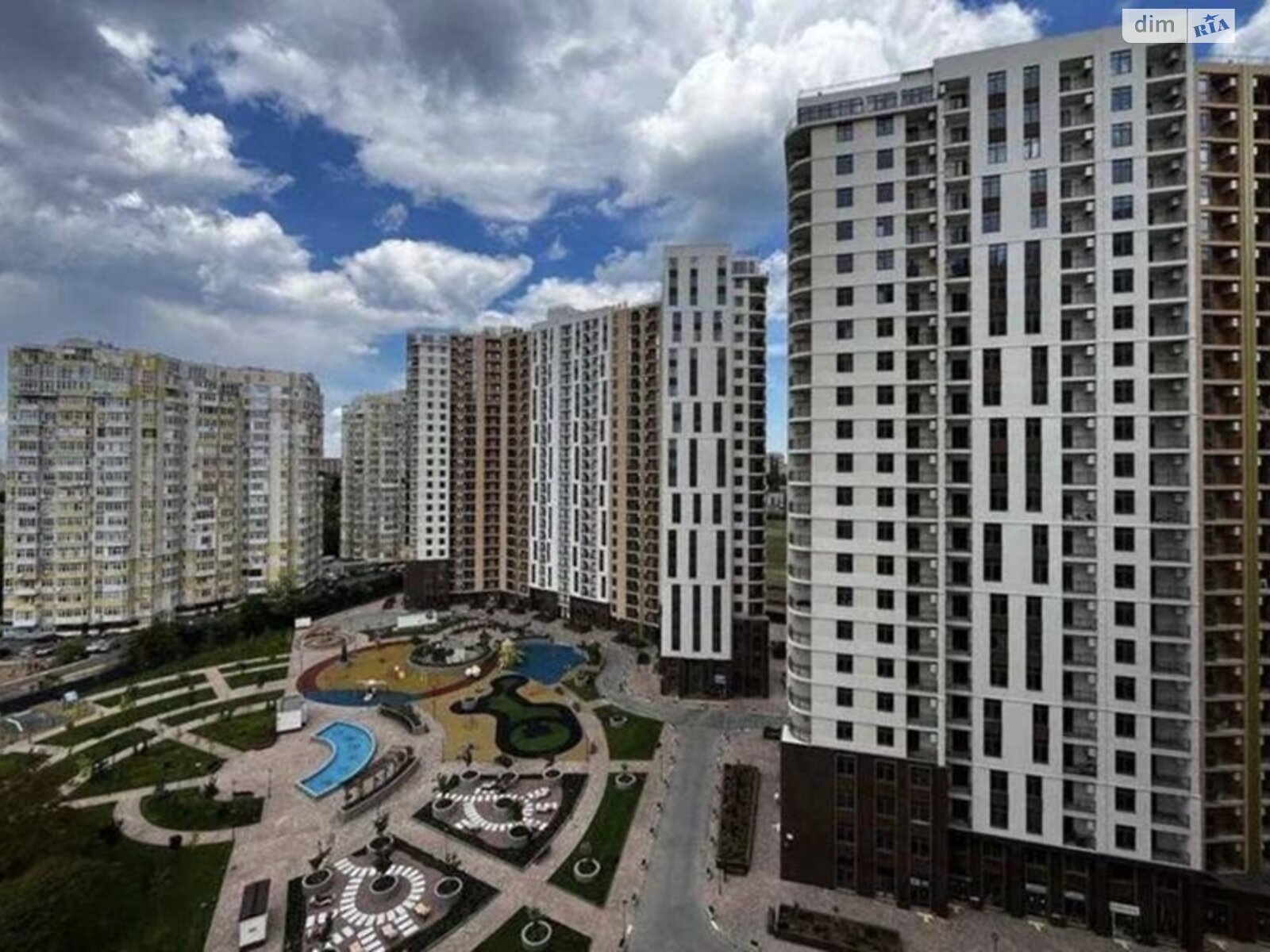 Продажа трехкомнатной квартиры в Одессе, на ул. Краснова 3 корпус 66, район Ближние Мельницы фото 1 Продажа трехкомнатной квартиры в Одессе, на ул. Краснова 3 корпус 66, район Ближние Мельницы фото 1