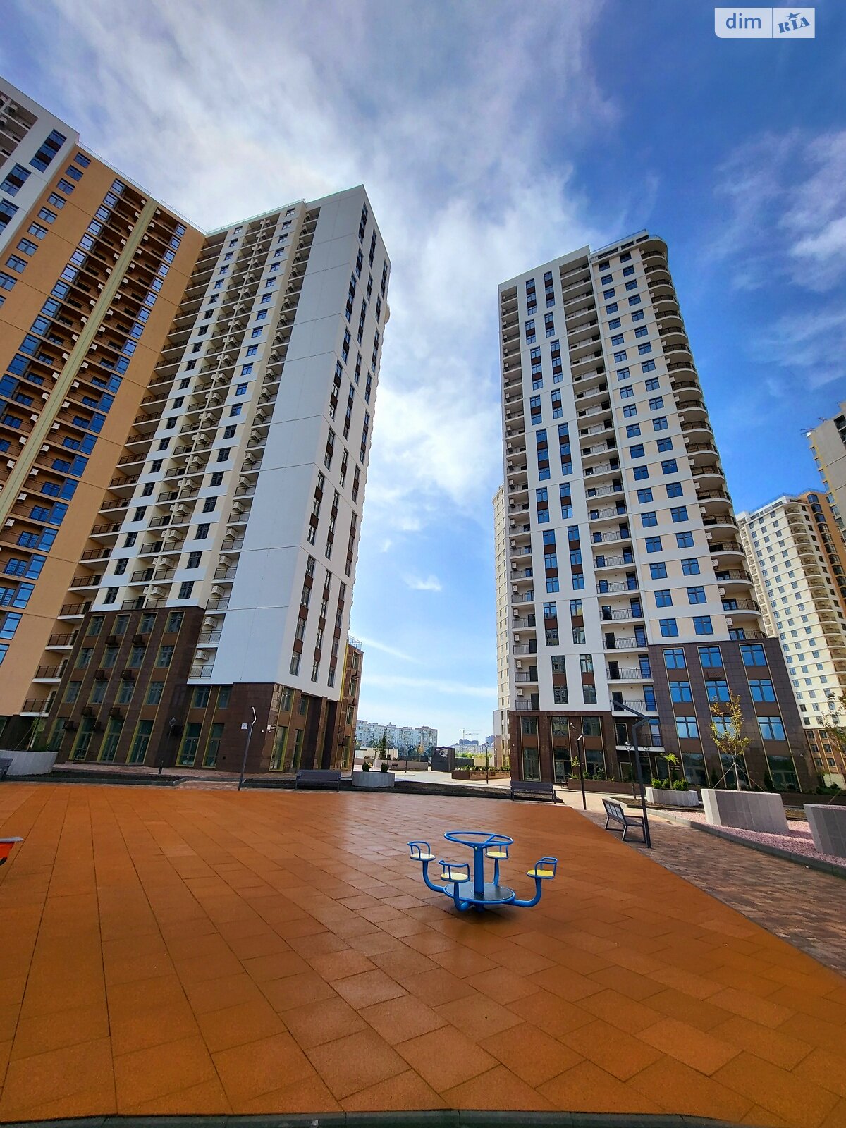 Продажа двухкомнатной квартиры в Одессе, на ул. Краснова 3 корпус 66, район Ближние Мельницы фото 1 Продажа двухкомнатной квартиры в Одессе, на ул. Краснова 3 корпус 66, район Ближние Мельницы фото 1