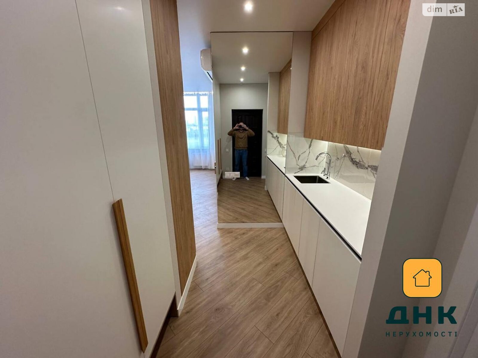Продаж однокімнатної квартири в Одесі, на вул. Краснова 3 корпус 61, район Ближні Млини фото 1 Продаж однокімнатної квартири в Одесі, на вул. Краснова 3 корпус 61, район Ближні Млини фото 1