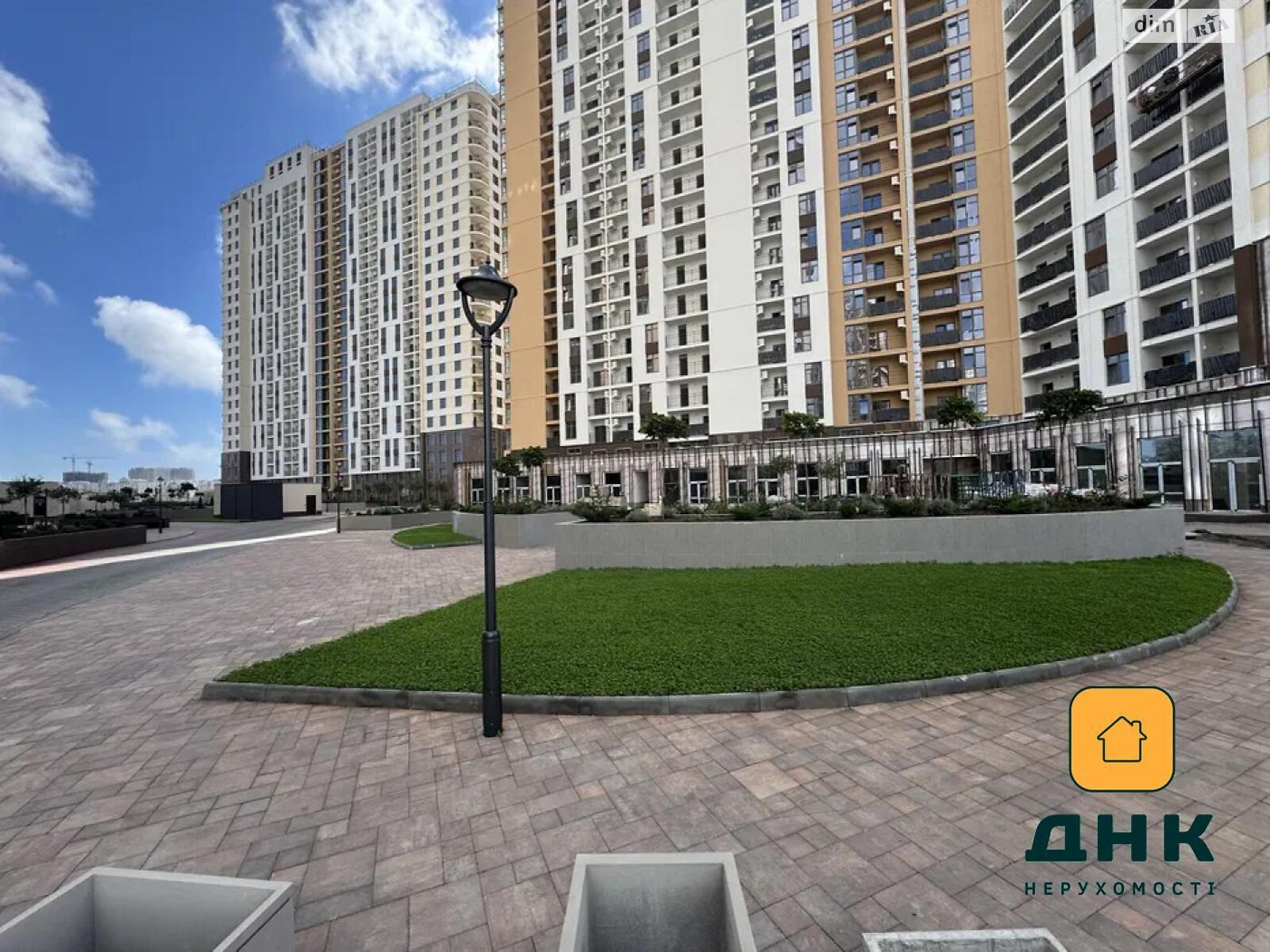 Продаж однокімнатної квартири в Одесі, на вул. Краснова 3 корпус 61, район Ближні Млини фото 1 Продаж однокімнатної квартири в Одесі, на вул. Краснова 3 корпус 61, район Ближні Млини фото 1