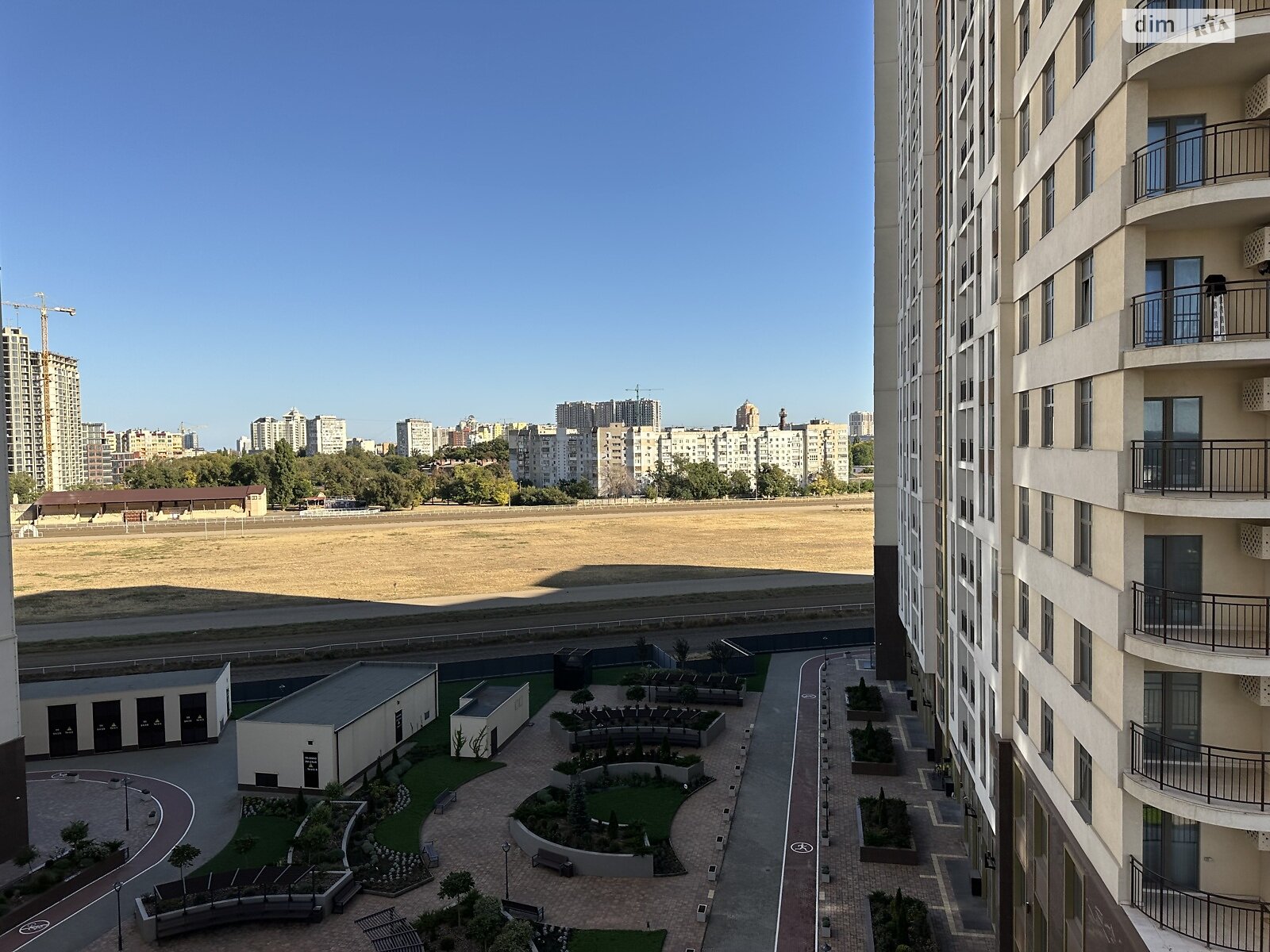 Продаж двокімнатної квартири в Одесі, на вул. Краснова, район Ближні Млини фото 1