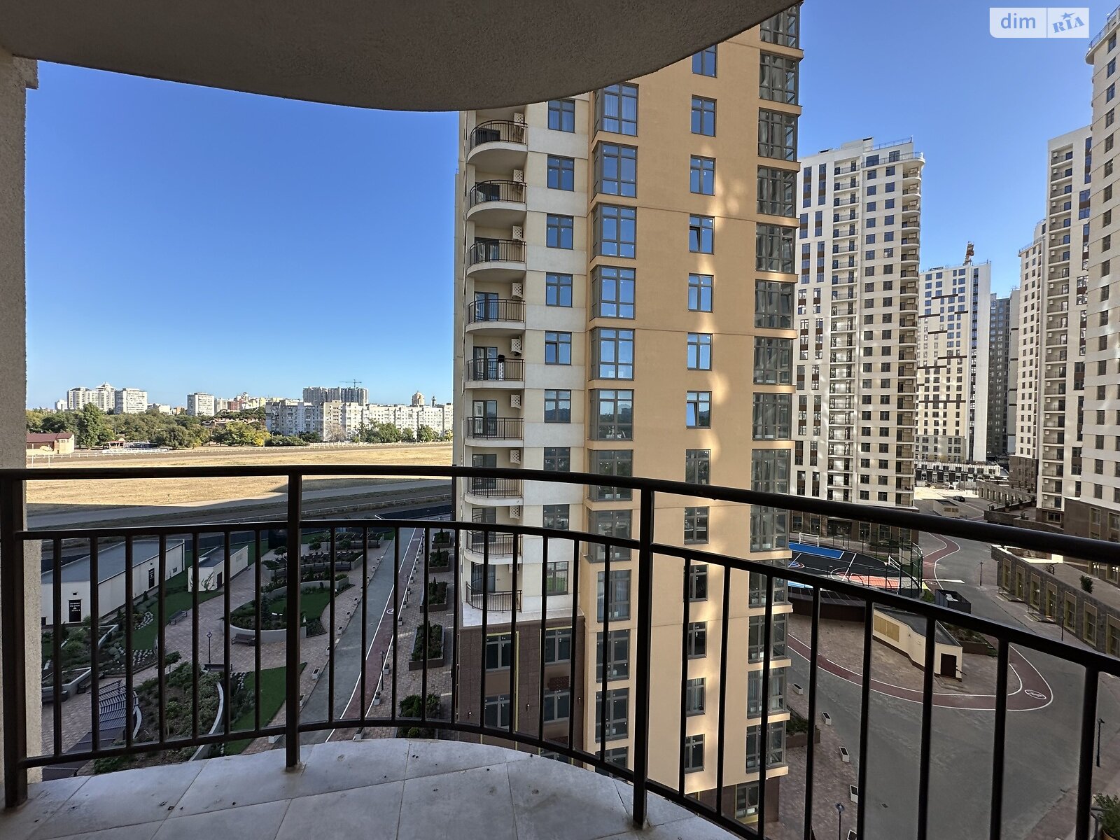 Продаж двокімнатної квартири в Одесі, на вул. Краснова, район Ближні Млини фото 1