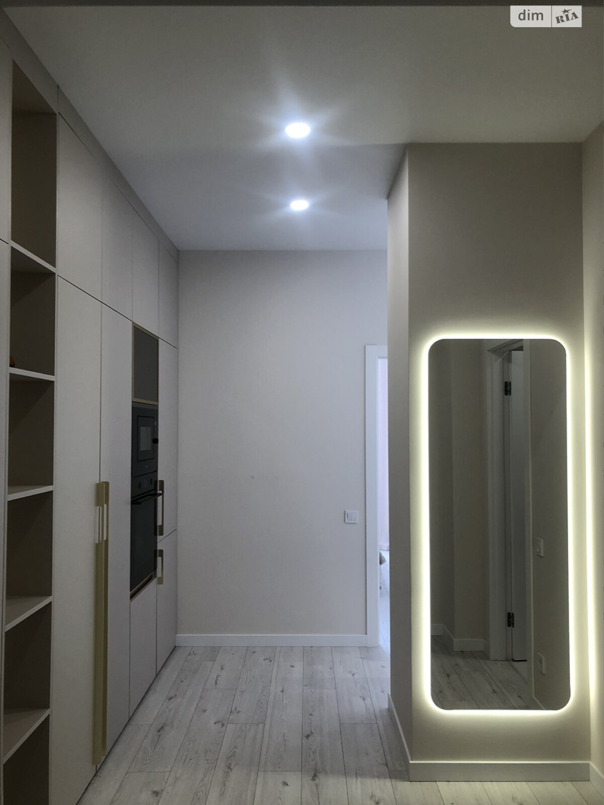 Продажа однокомнатной квартиры в Одессе, на ул. Краснова 3/60, район Ближние Мельницы фото 1