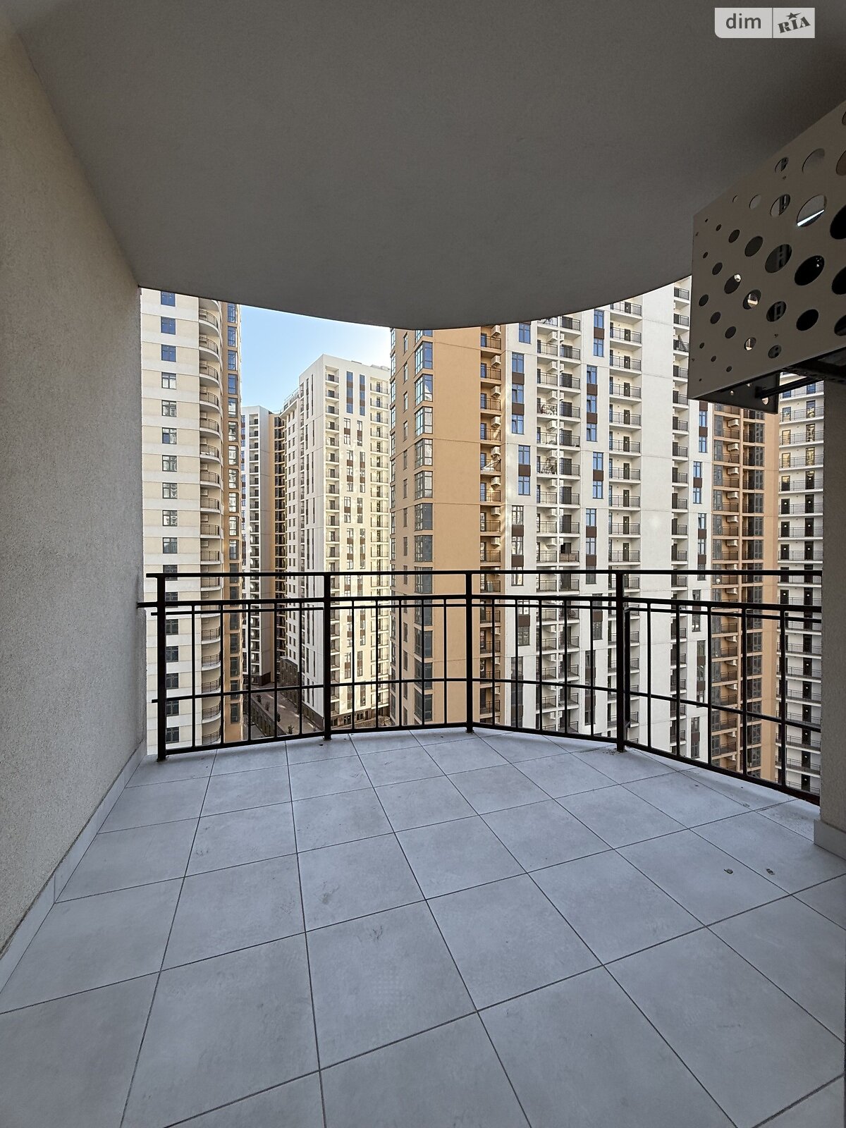 Продажа однокомнатной квартиры в Одессе, на ул. Краснова, район Ближние Мельницы фото 1