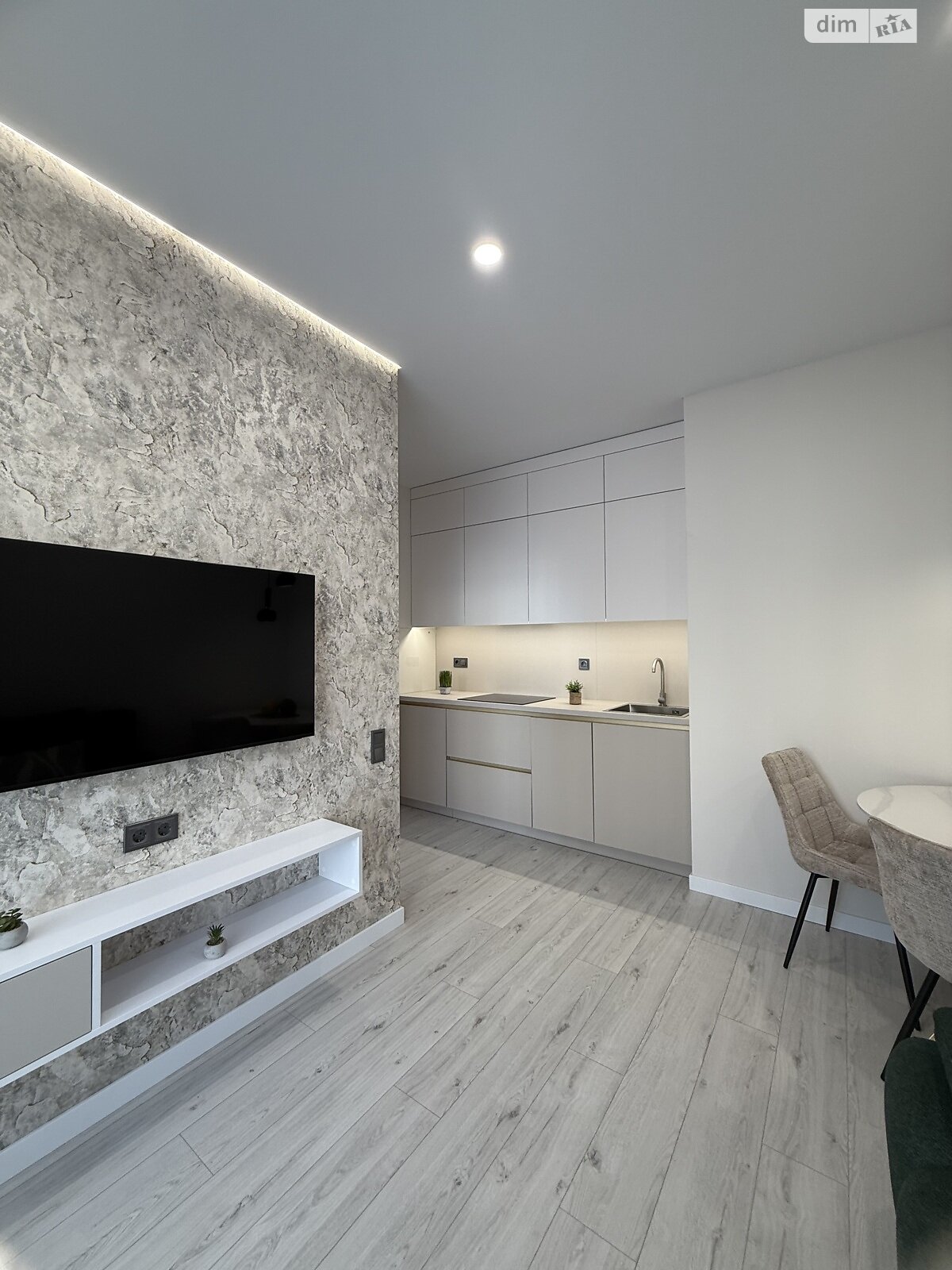 Продажа однокомнатной квартиры в Одессе, на ул. Краснова, район Ближние Мельницы фото 1