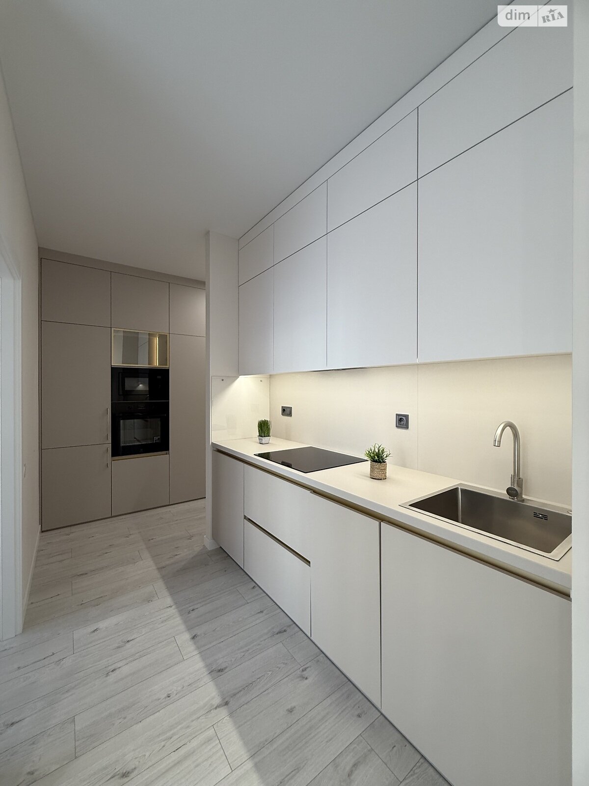 Продажа однокомнатной квартиры в Одессе, на ул. Краснова, район Ближние Мельницы фото 1