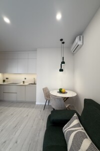 Продажа однокомнатной квартиры в Одессе, на ул. Краснова, район Ближние Мельницы фото 2