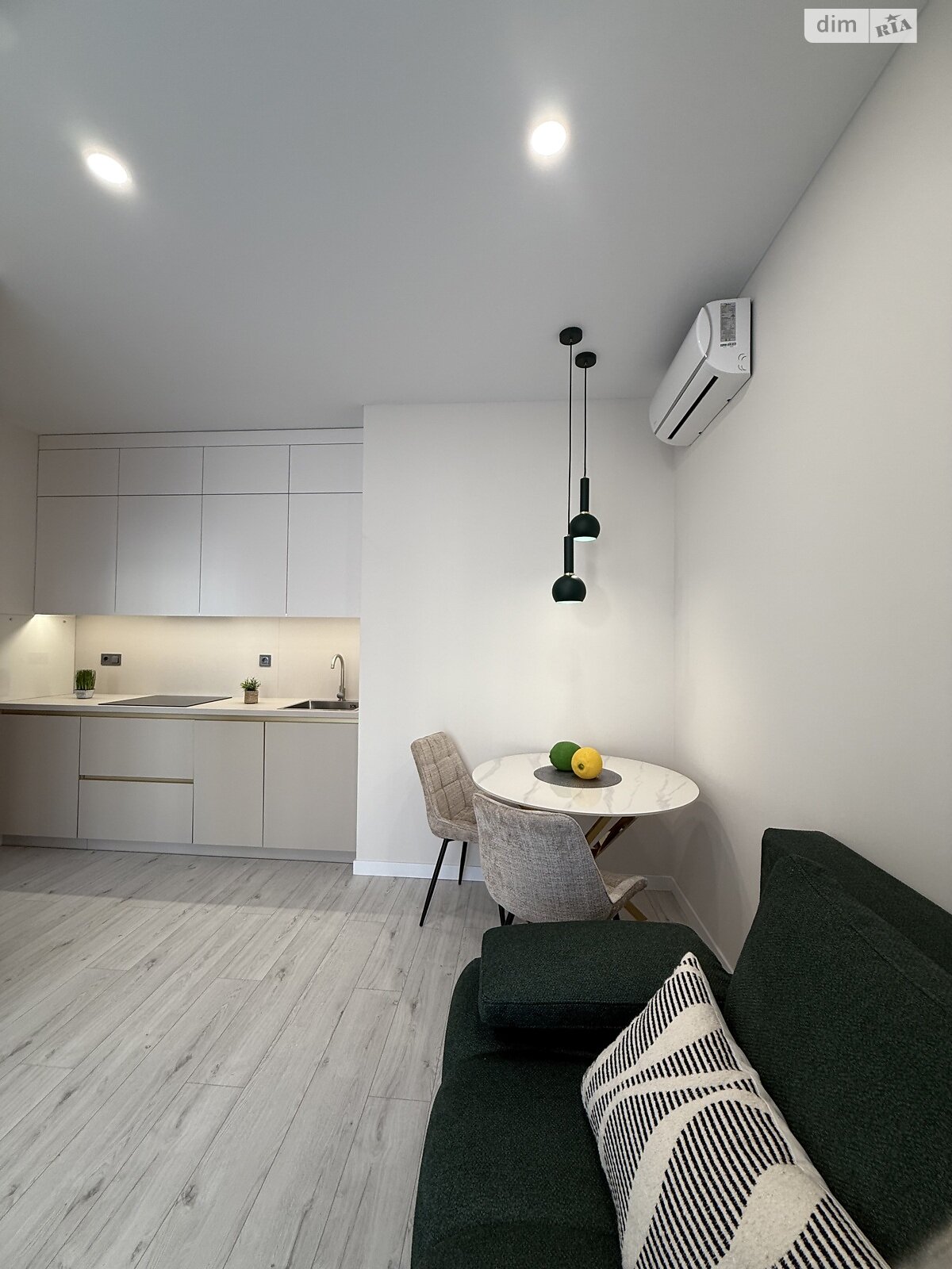 Продажа однокомнатной квартиры в Одессе, на ул. Краснова, район Ближние Мельницы фото 1