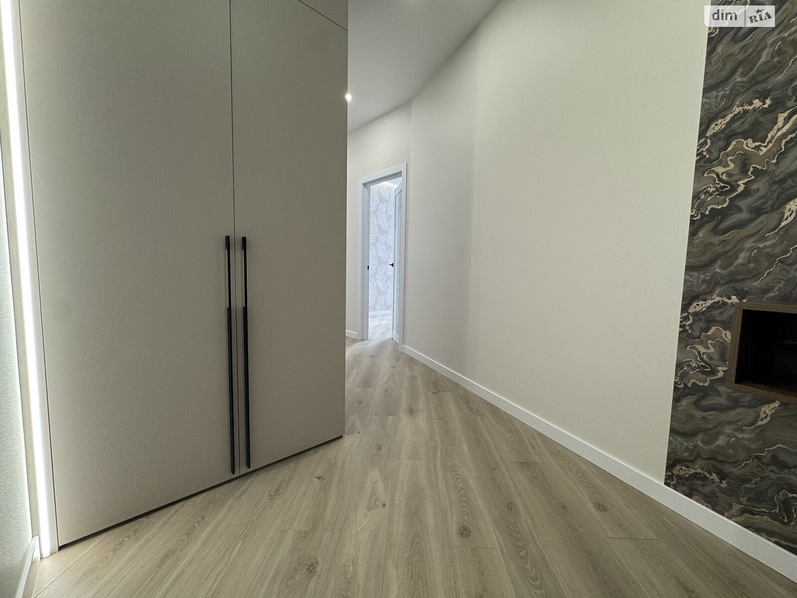 Продажа однокомнатной квартиры в Одессе, на ул. Краснова, район Ближние Мельницы фото 1