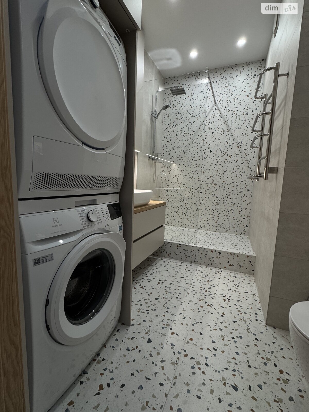 Продажа однокомнатной квартиры в Одессе, на ул. Краснова 1А, район Ближние Мельницы фото 1