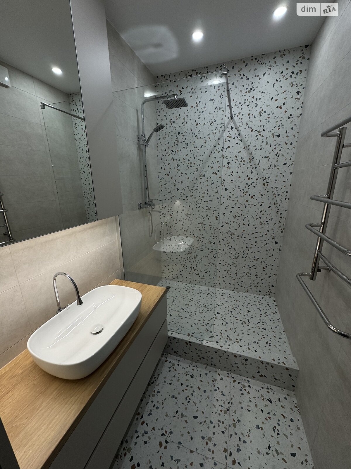 Продажа однокомнатной квартиры в Одессе, на ул. Краснова 1А, район Ближние Мельницы фото 1