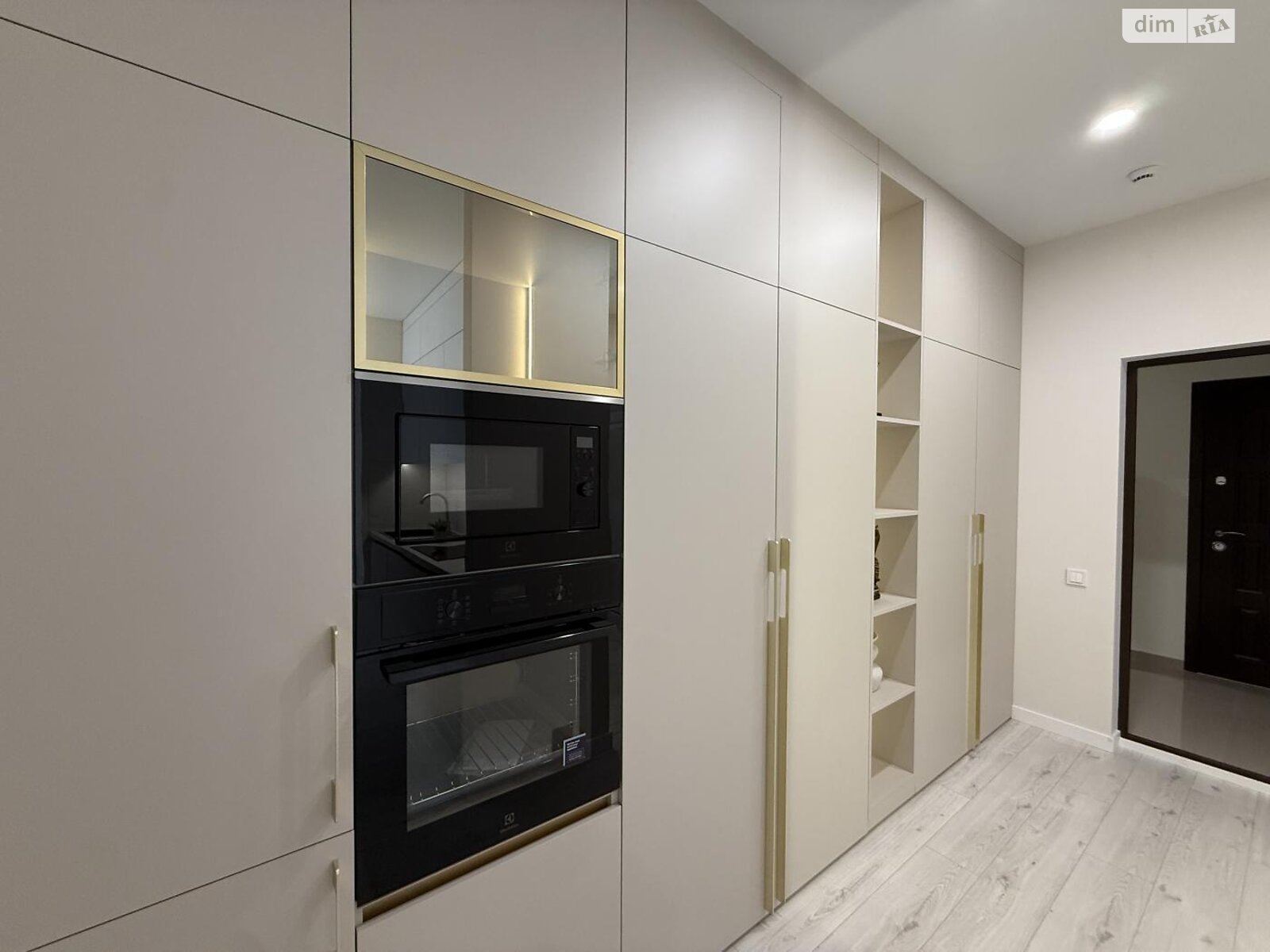 Продажа однокомнатной квартиры в Одессе, на ул. Краснова 1Б, район Ближние Мельницы фото 1 Продажа однокомнатной квартиры в Одессе, на ул. Краснова 1Б, район Ближние Мельницы фото 1