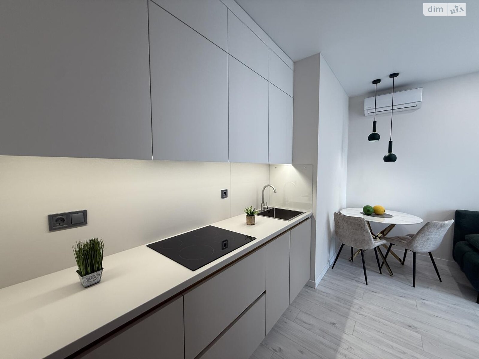 Продажа однокомнатной квартиры в Одессе, на ул. Краснова 1Б, район Ближние Мельницы фото 1 Продажа однокомнатной квартиры в Одессе, на ул. Краснова 1Б, район Ближние Мельницы фото 1