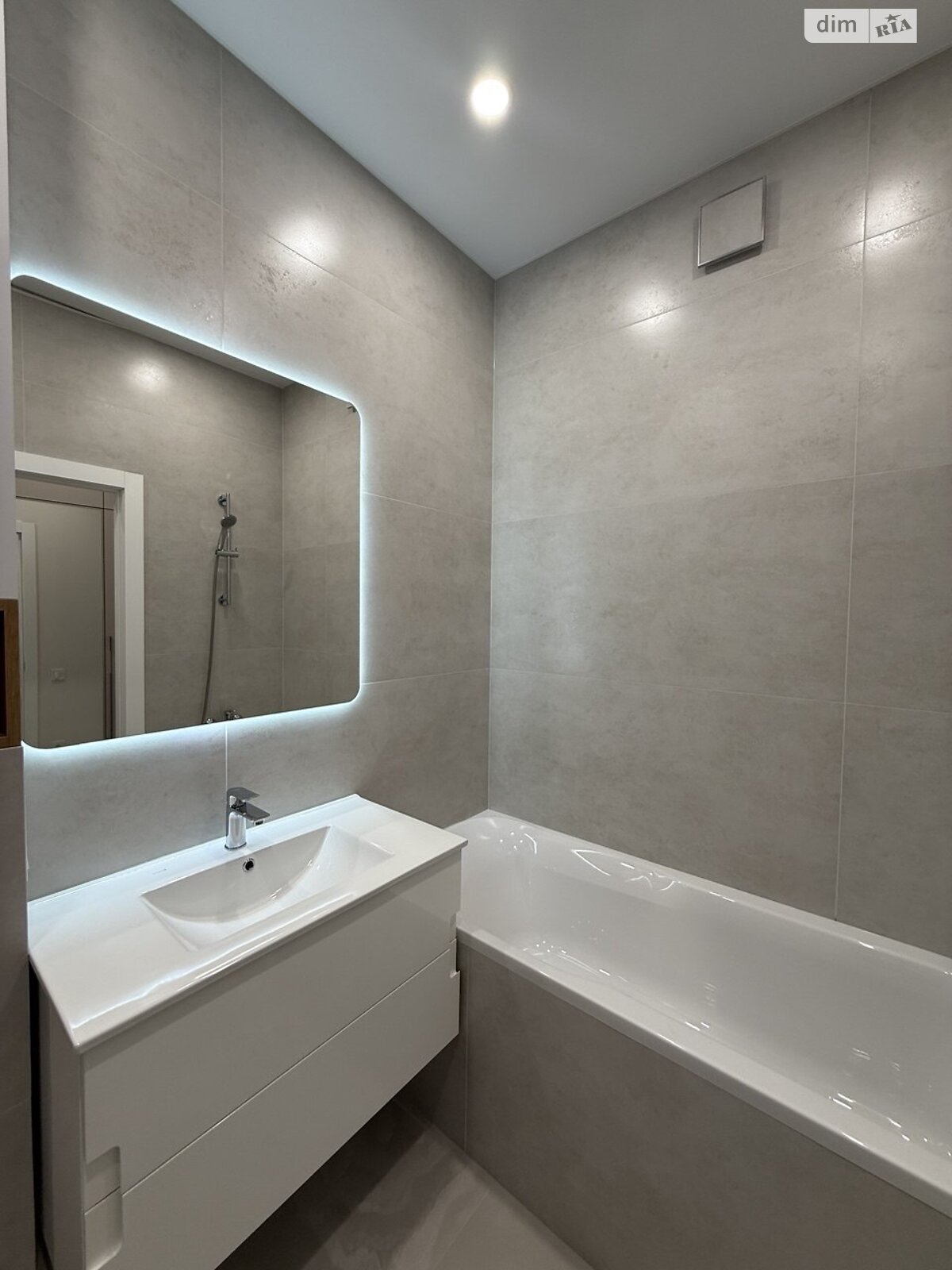 Продажа однокомнатной квартиры в Одессе, на ул. Краснова 1Б, район Ближние Мельницы фото 1 Продажа однокомнатной квартиры в Одессе, на ул. Краснова 1Б, район Ближние Мельницы фото 1