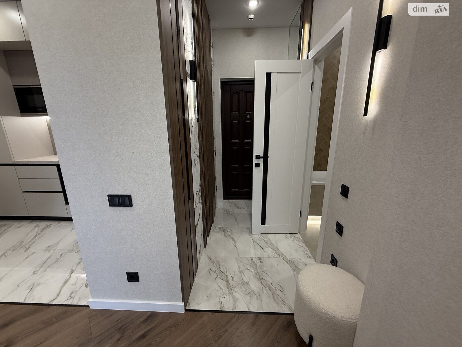 Продажа однокомнатной квартиры в Одессе, на ул. Краснова 1А, район Ближние Мельницы фото 1