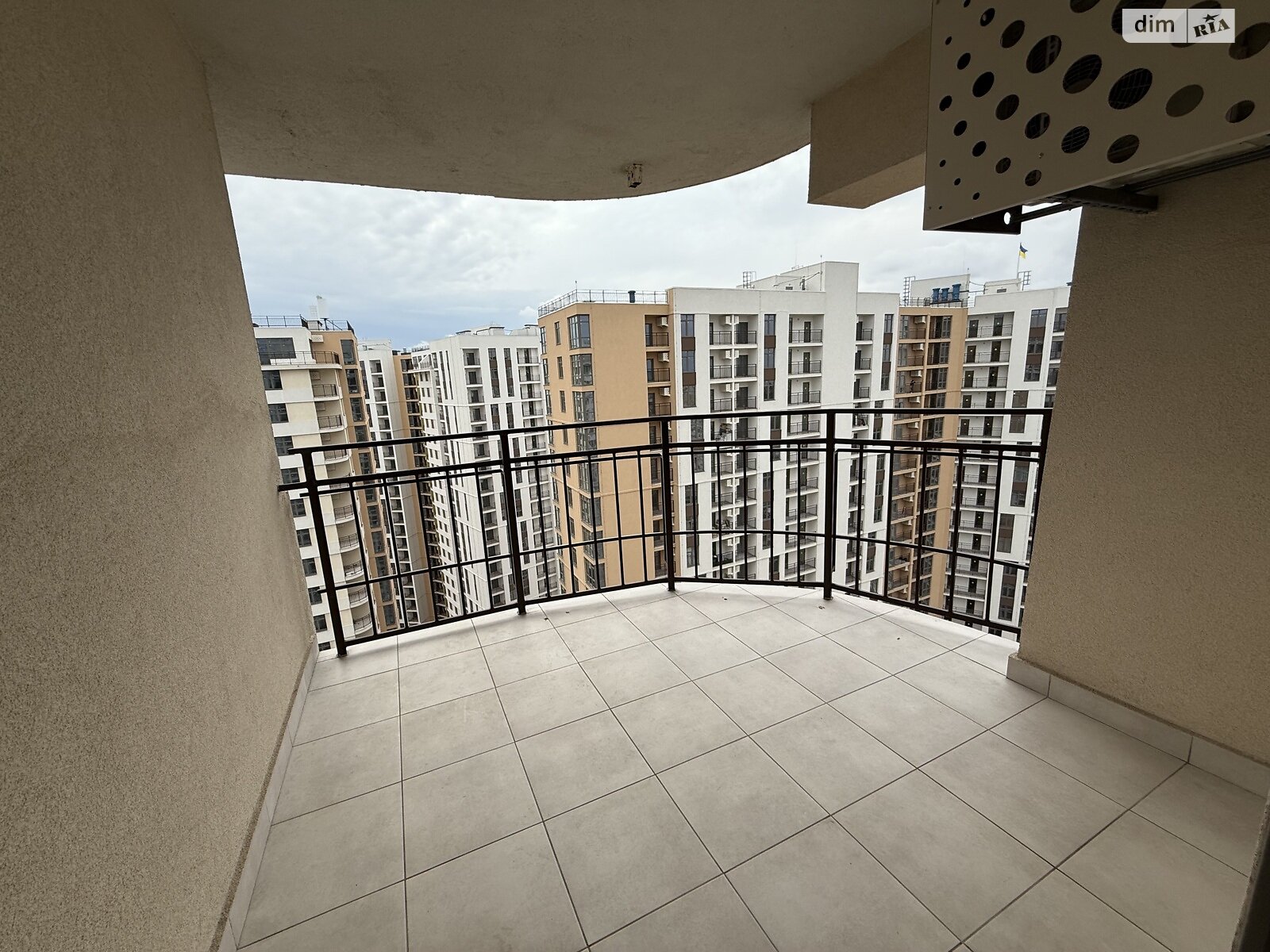 Продажа однокомнатной квартиры в Одессе, на ул. Краснова 1А, район Ближние Мельницы фото 1