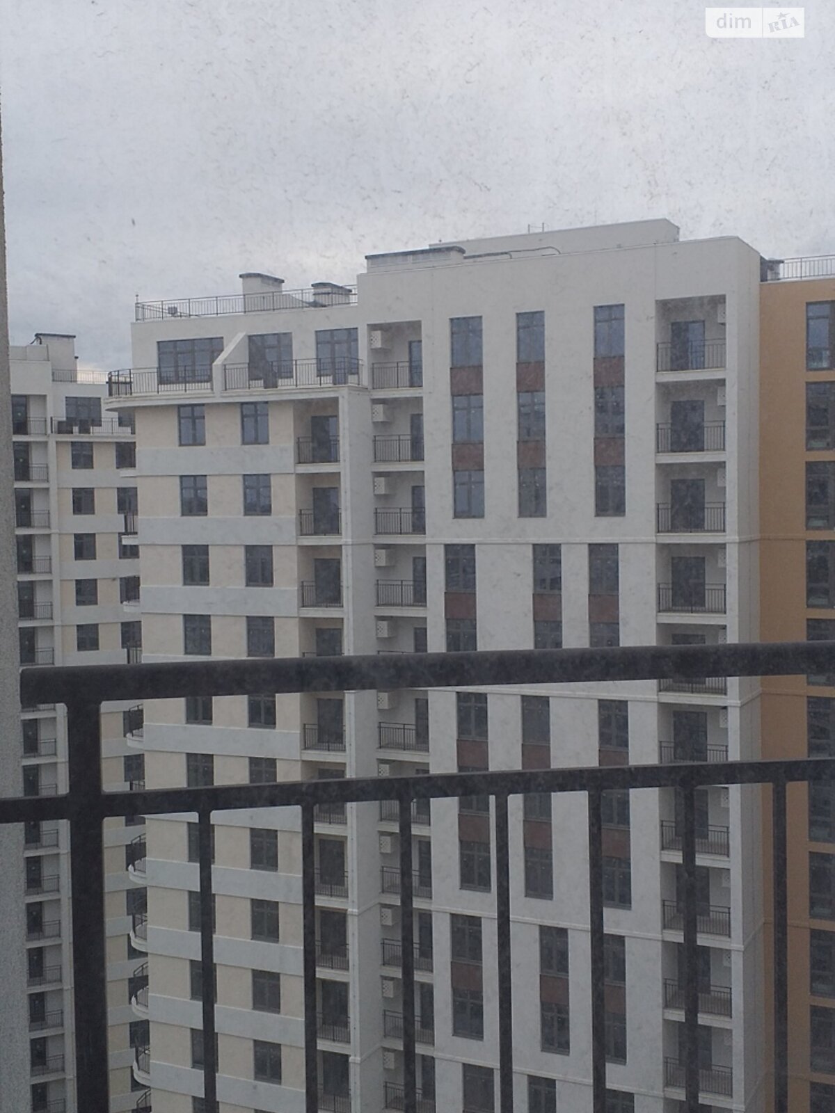 Продаж однокімнатної квартири в Одесі, на вул. Краснова 3, район Ближні Млини фото 1