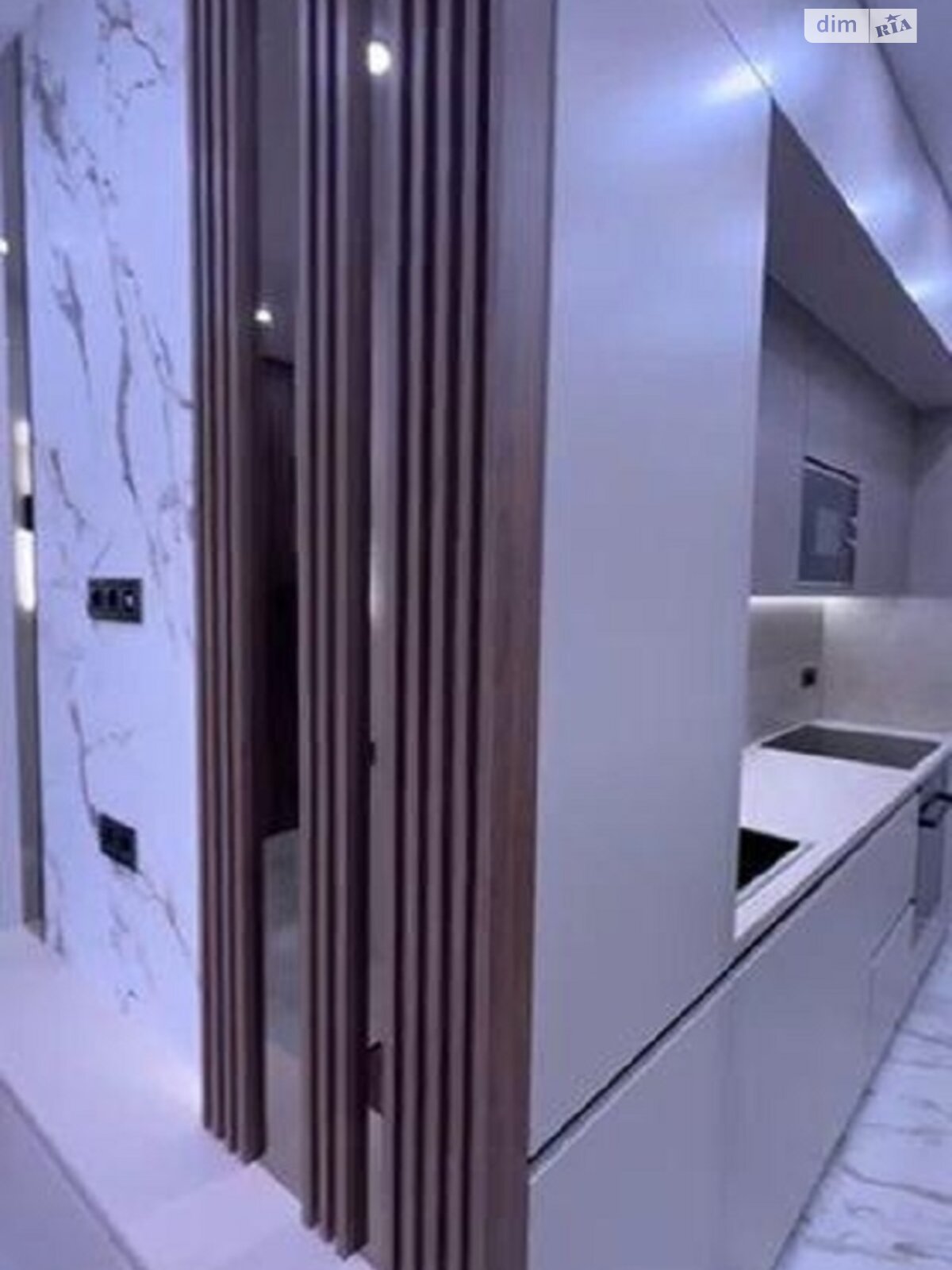 Продаж двокімнатної квартири в Одесі, на вул. Краснова, район Ближні Млини фото 1