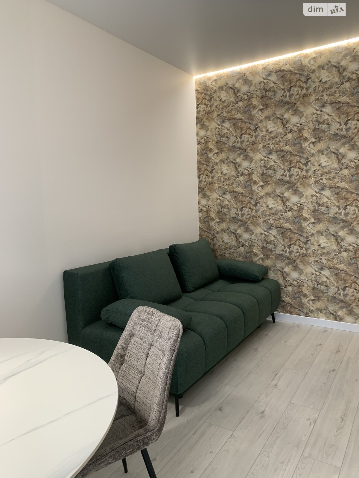 Продаж однокімнатної квартири в Одесі, на вул. Краснова, район Ближні Млини фото 1