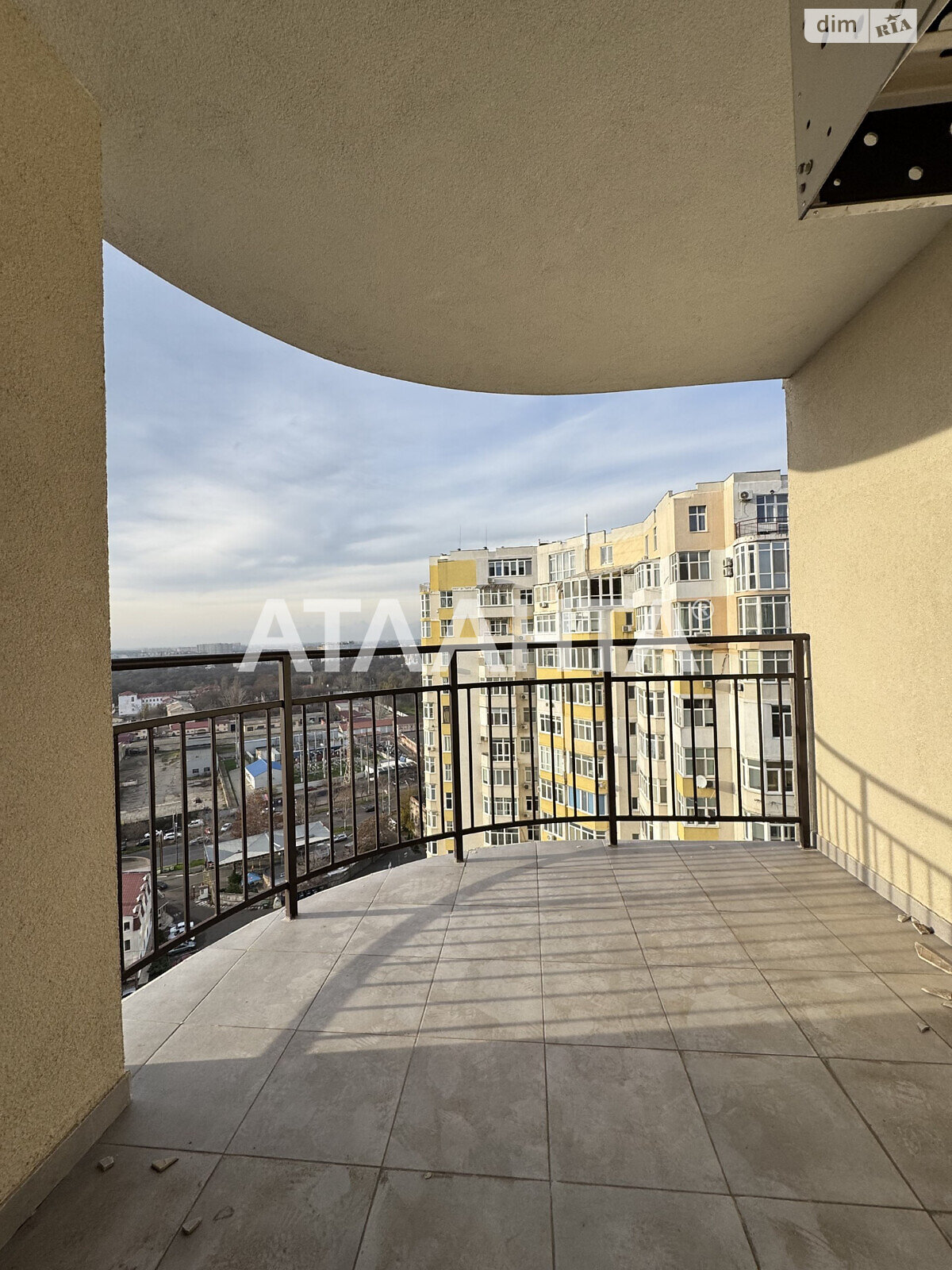 Продажа двухкомнатной квартиры в Одессе, на ул. Краснова, район Ближние Мельницы фото 1