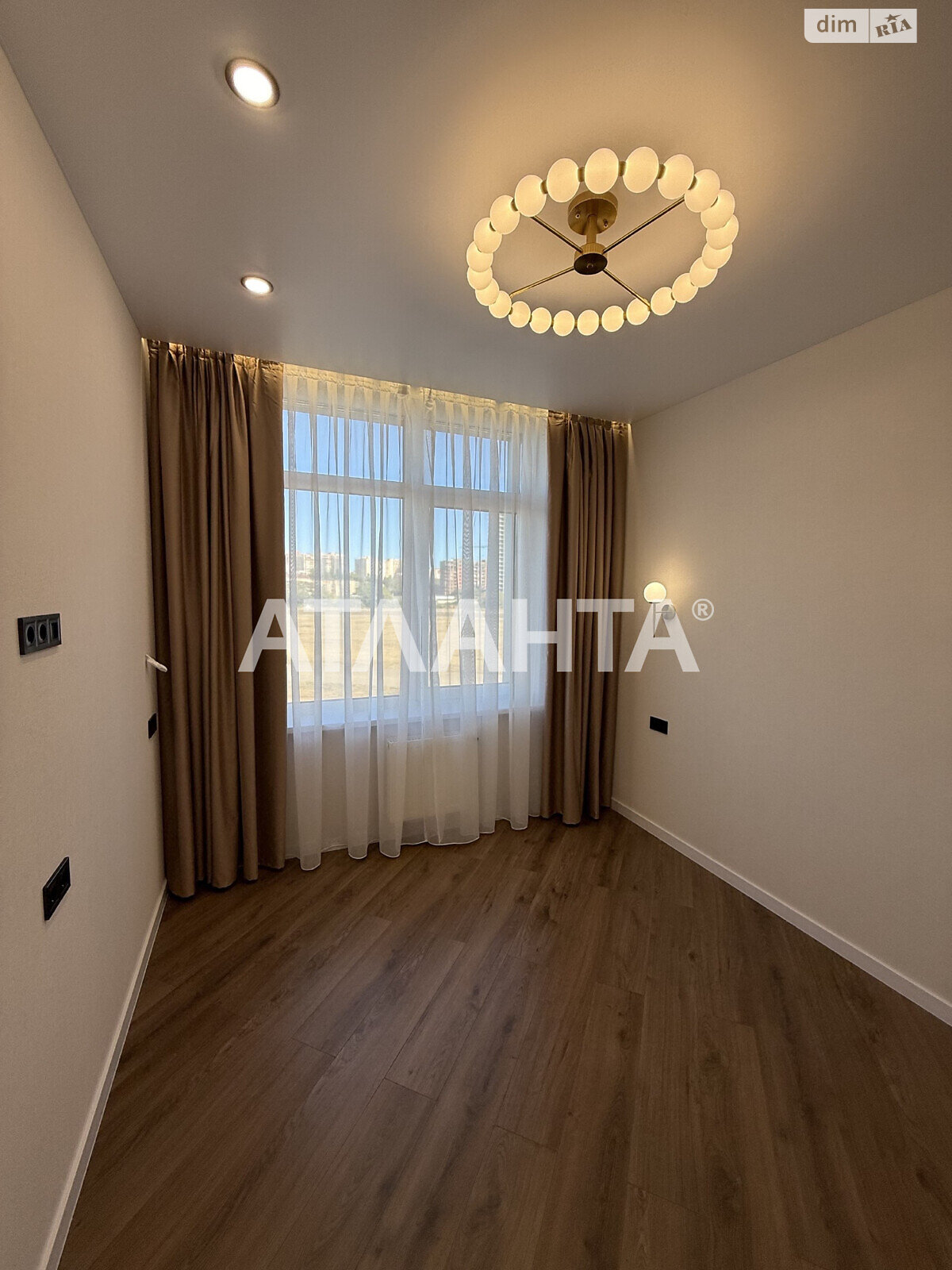 Продажа двухкомнатной квартиры в Одессе, на ул. Краснова, район Ближние Мельницы фото 1