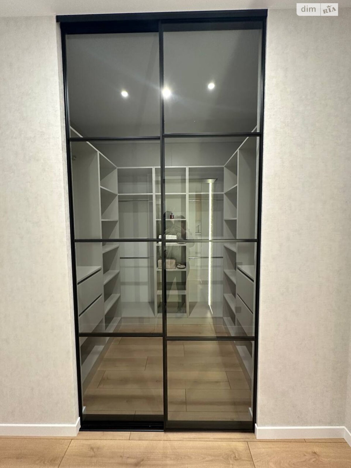 Продажа двухкомнатной квартиры в Одессе, на ул. Краснова 3, район Ближние Мельницы фото 1