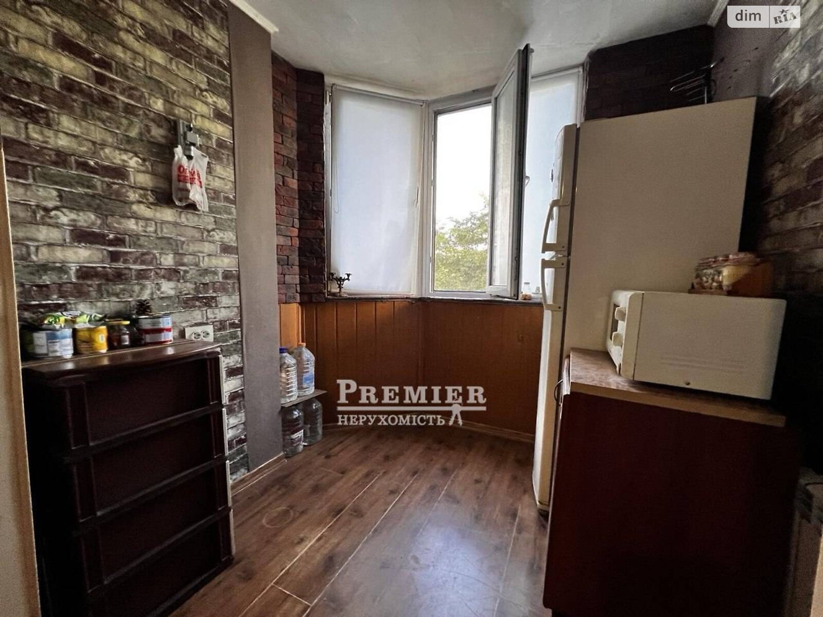 Продажа трехкомнатной квартиры в Одессе, на ул. Скворцова 2, район Хаджибейский фото 1 Продажа трехкомнатной квартиры в Одессе, на ул. Скворцова 2, район Хаджибейский фото 1
