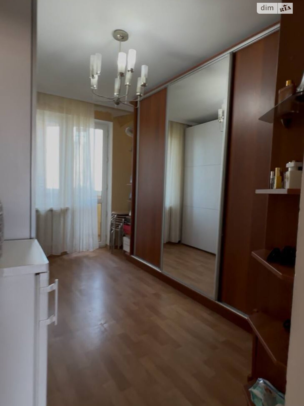Продажа трехкомнатной квартиры в Одессе, на ул. Скворцова 2, район Ближние Мельницы фото 1 Продажа трехкомнатной квартиры в Одессе, на ул. Скворцова 2, район Ближние Мельницы фото 1
