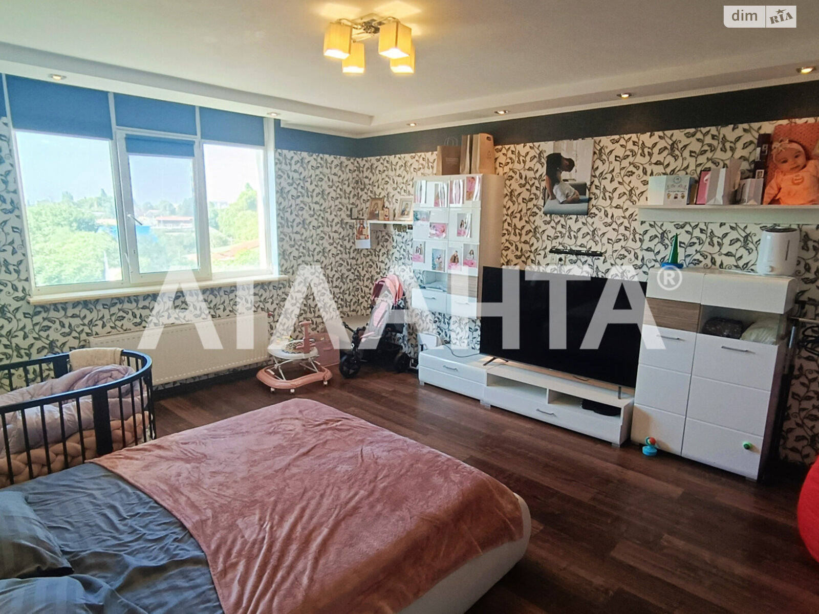 Продажа однокомнатной квартиры в Одессе, на ул. Якова Бреуса, район Ближние Мельницы фото 1 Продажа однокомнатной квартиры в Одессе, на ул. Якова Бреуса, район Ближние Мельницы фото 1