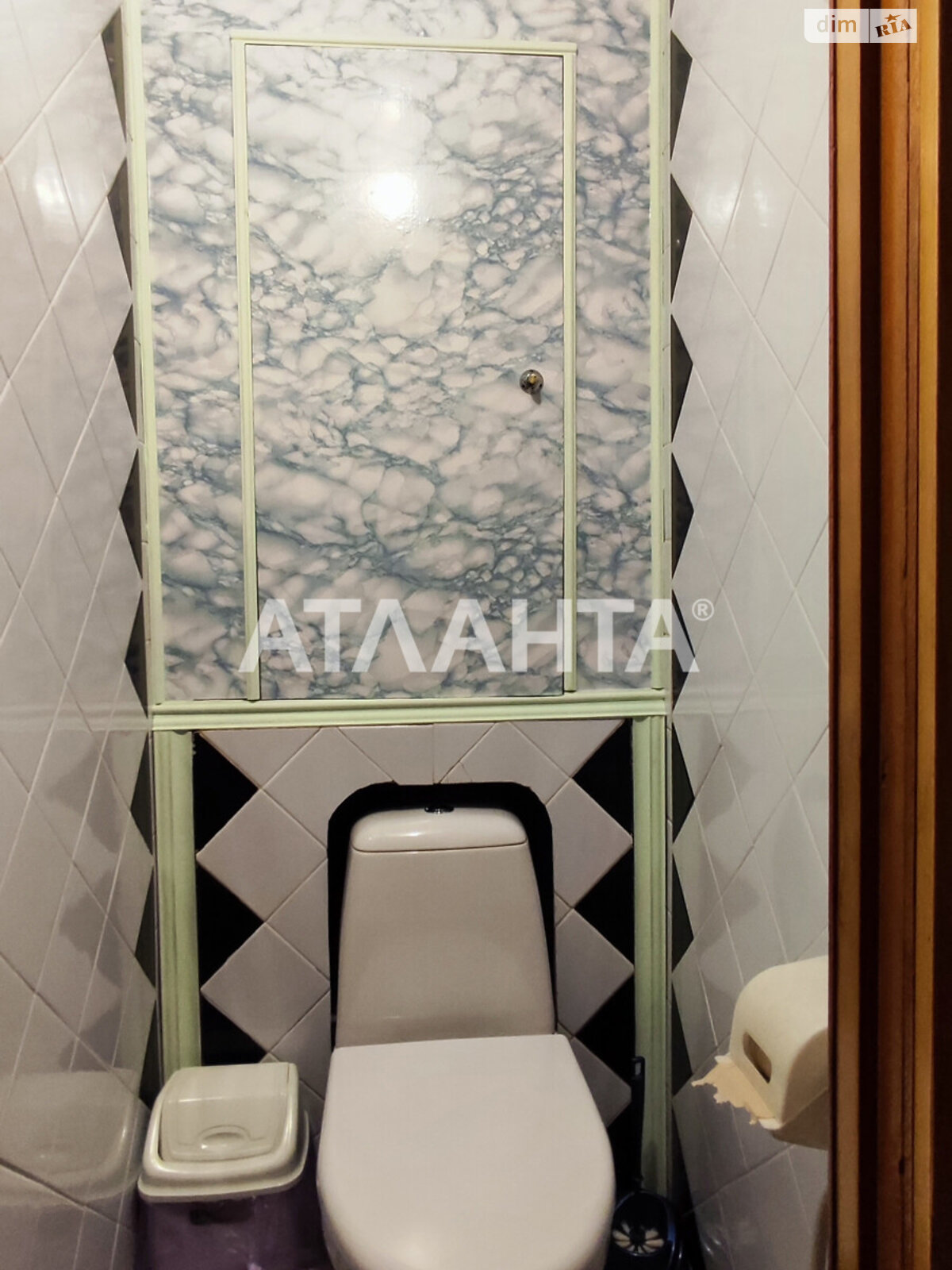 Продаж двокімнатної квартири в Одесі, на вул. Якова Бреуса, район Ближні Млини фото 1 Продаж двокімнатної квартири в Одесі, на вул. Якова Бреуса, район Ближні Млини фото 1