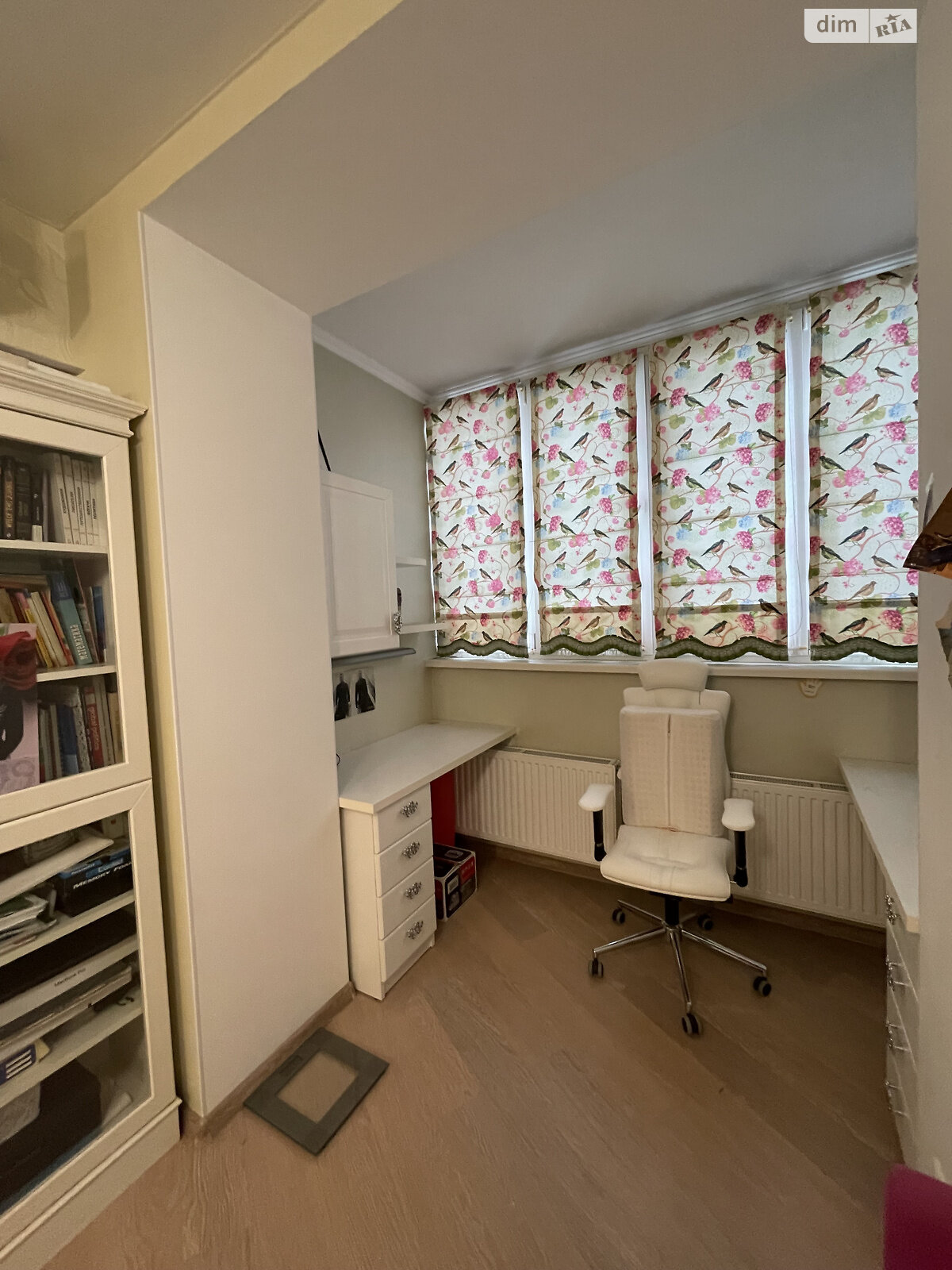 Продажа трехкомнатной квартиры в Одессе, на ул. Якова Бреуса 61 корпус 9, район Ближние Мельницы фото 1 Продажа трехкомнатной квартиры в Одессе, на ул. Якова Бреуса 61 корпус 9, район Ближние Мельницы фото 1