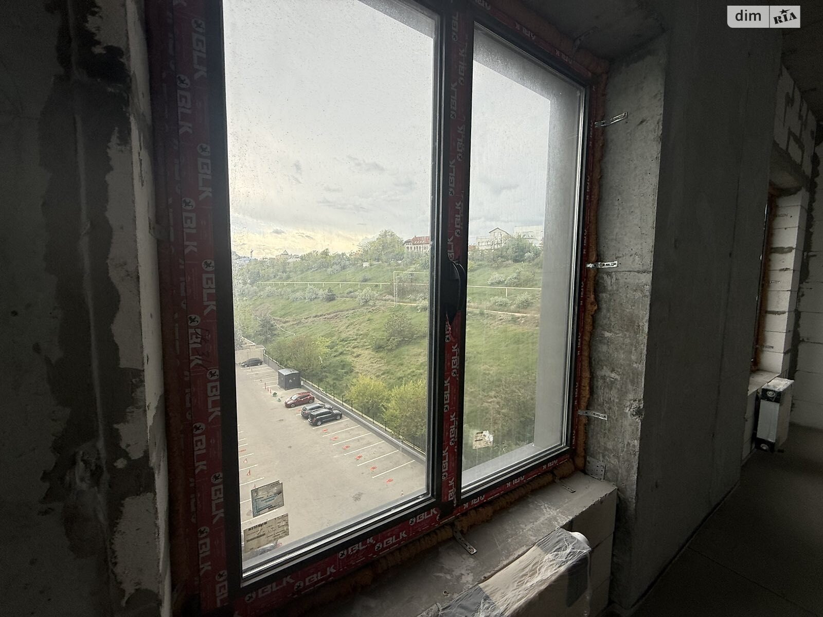 Продаж трикімнатної квартири в Одесі, на вул. 13 станція Великого Фонтану 153Д, район Великий Фонтан фото 1 Продаж трикімнатної квартири в Одесі, на вул. 13 станція Великого Фонтану 153Д, район Великий Фонтан фото 1