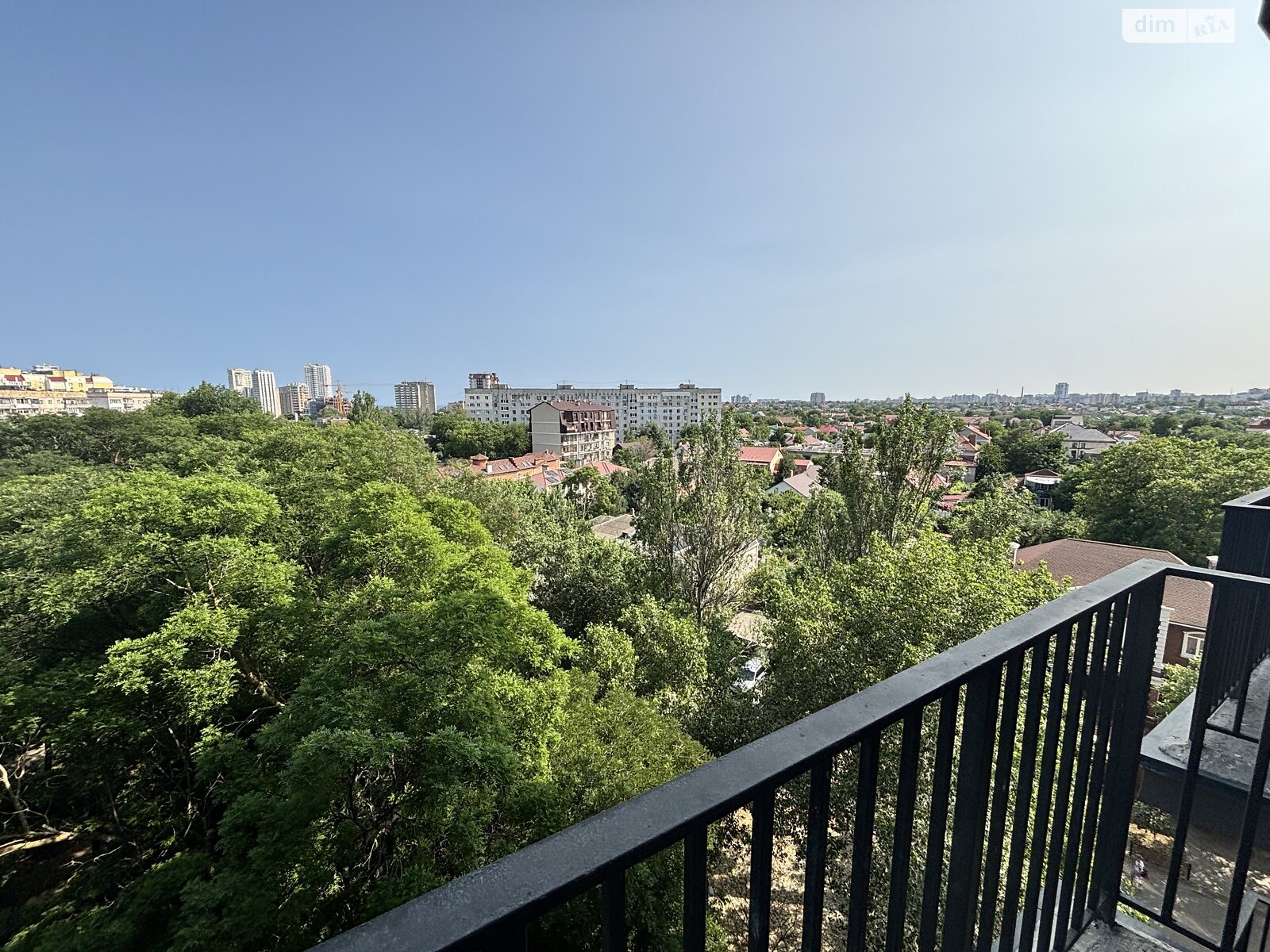 Продаж однокімнатної квартири в Одесі, на вул. Чубаївська, район Великий Фонтан фото 1 Продаж однокімнатної квартири в Одесі, на вул. Чубаївська, район Великий Фонтан фото 1