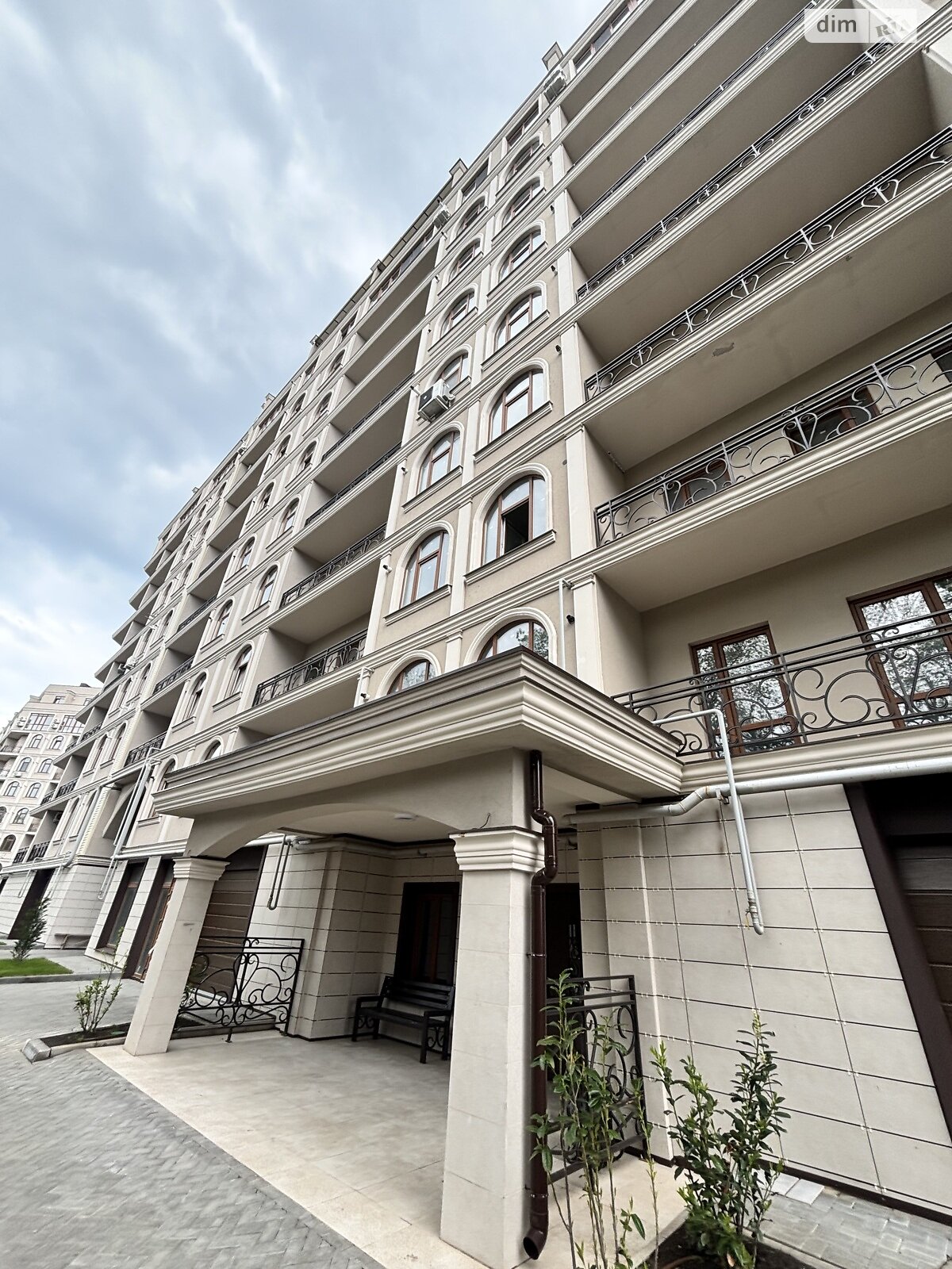 Продаж однокімнатної квартири в Одесі, на вул. Дача Ковалевського, район Великий Фонтан фото 1 Продаж однокімнатної квартири в Одесі, на вул. Дача Ковалевського, район Великий Фонтан фото 1