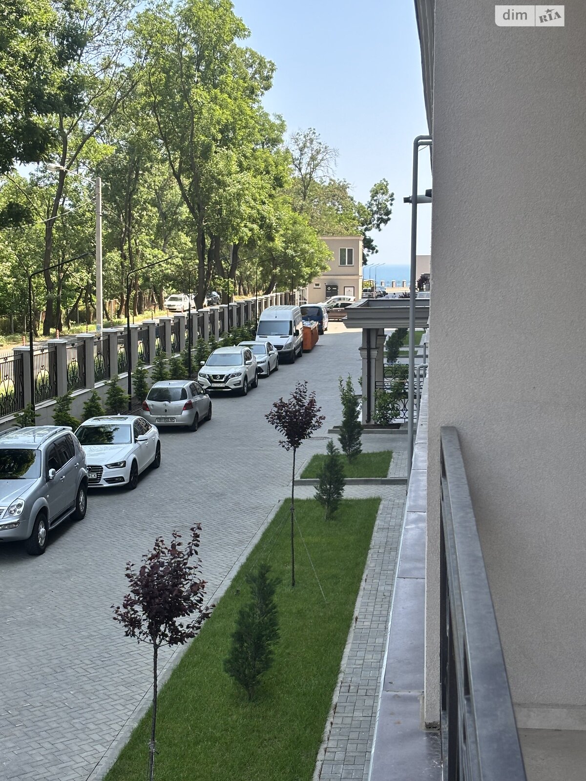 Продажа однокомнатной квартиры в Одессе, на ул. Дача Ковалевского, район Большой Фонтан фото 1 Продажа однокомнатной квартиры в Одессе, на ул. Дача Ковалевского, район Большой Фонтан фото 1