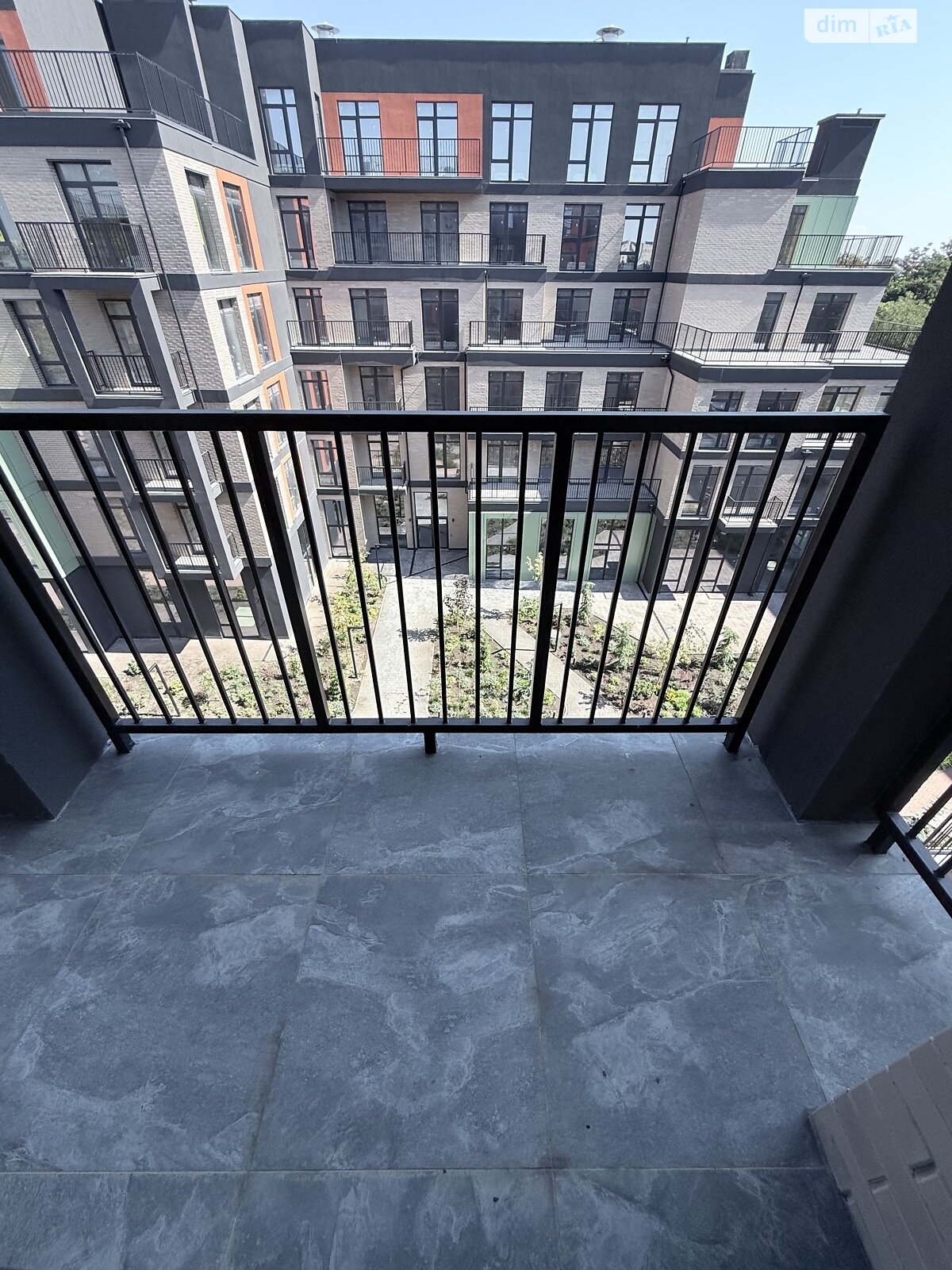 Продаж однокімнатної квартири в Одесі, на вул. Дачна 28, район Великий Фонтан фото 1