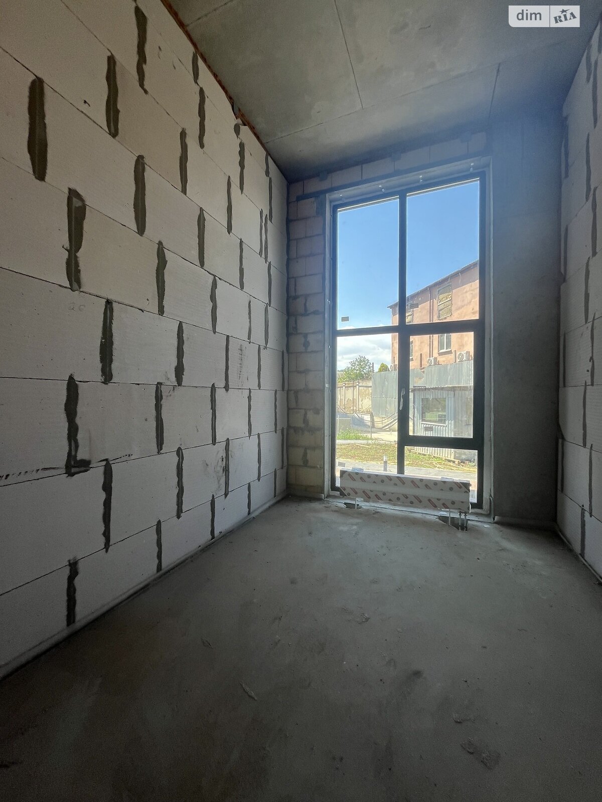 Продаж трикімнатної квартири в Одесі, на вул. Дачна 28, район Великий Фонтан фото 1 Продаж трикімнатної квартири в Одесі, на вул. Дачна 28, район Великий Фонтан фото 1