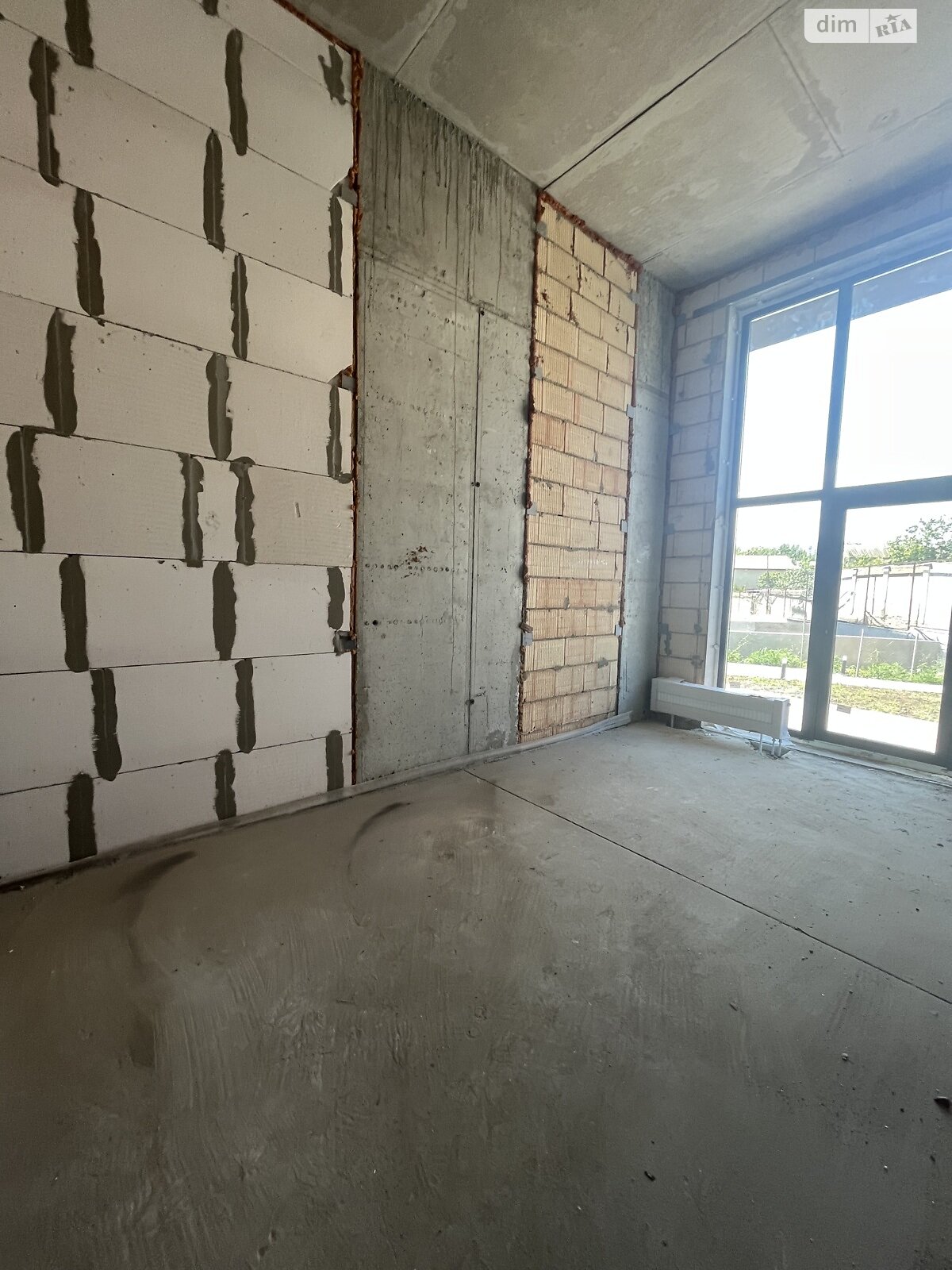 Продаж трикімнатної квартири в Одесі, на вул. Дачна 28, район Великий Фонтан фото 1 Продаж трикімнатної квартири в Одесі, на вул. Дачна 28, район Великий Фонтан фото 1