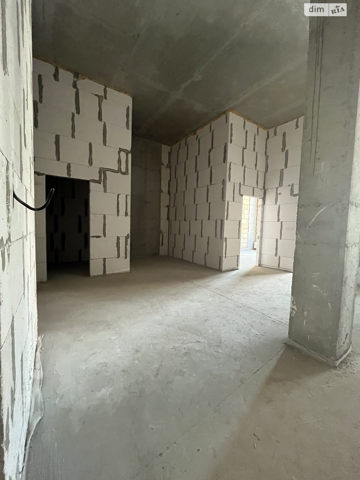 Продаж трикімнатної квартири в Одесі, на вул. Дачна 28, район Великий Фонтан фото 1 Продаж трикімнатної квартири в Одесі, на вул. Дачна 28, район Великий Фонтан фото 1